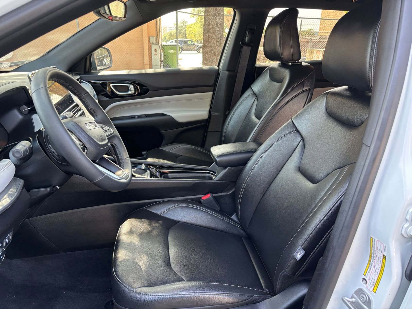 Thumbnail: 2025 Jeep Compass - 30