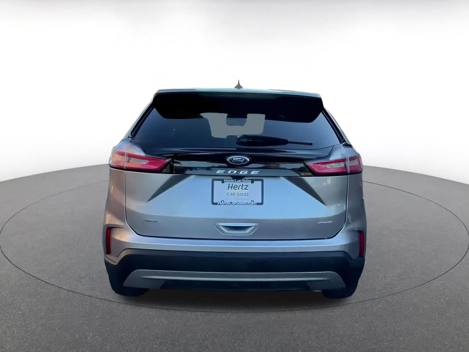 Thumbnail: 2023 Ford Edge - 12