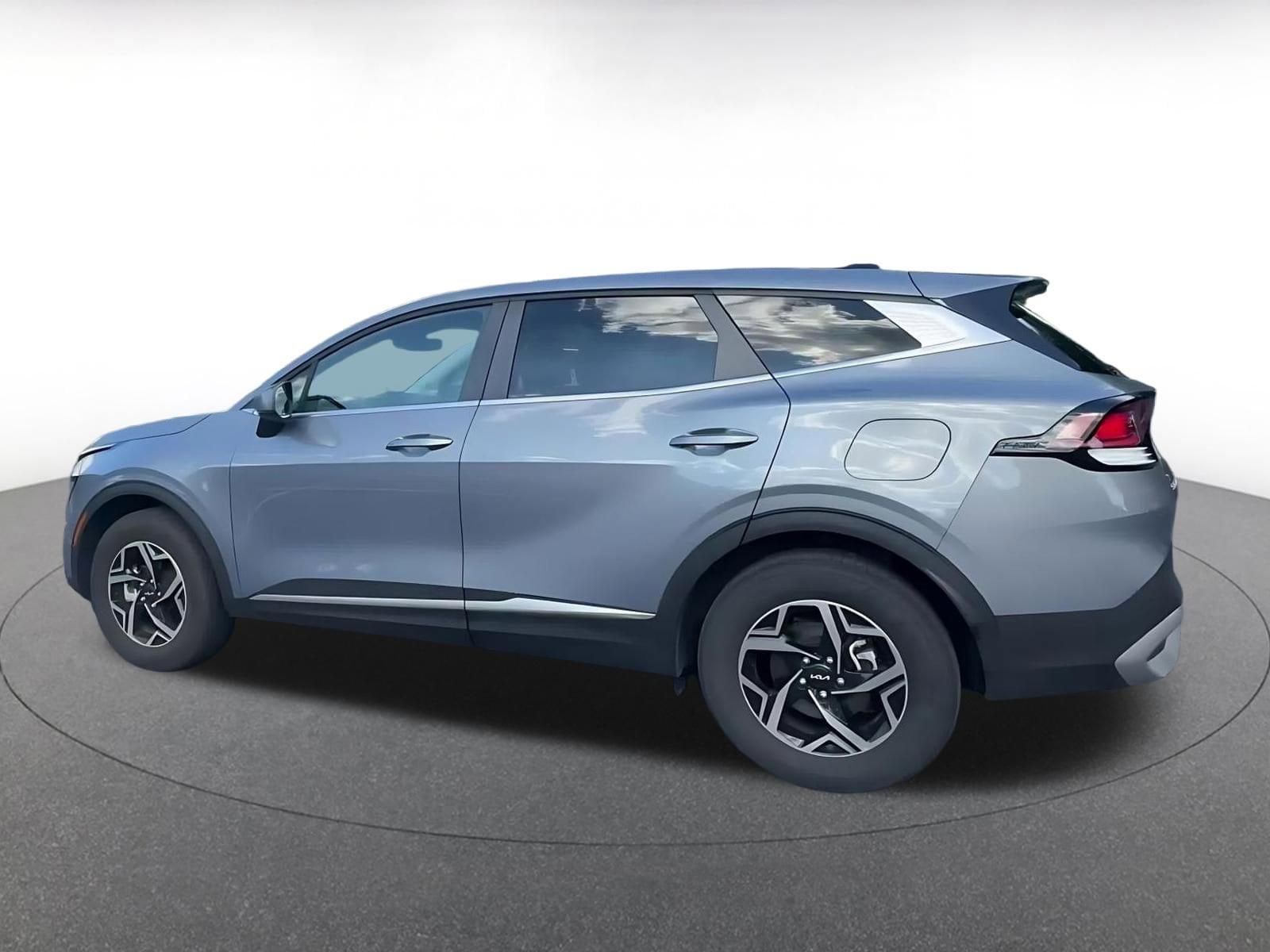 Thumbnail: 2025 Kia Sportage - 10