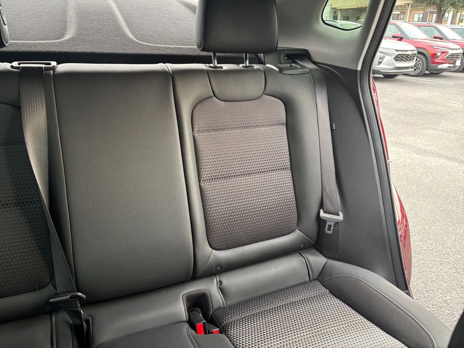 Thumbnail: 2025 Chevrolet Trax - 31