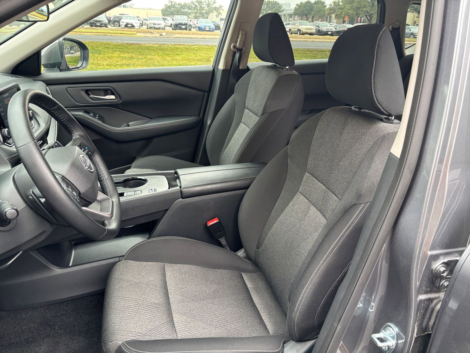 Thumbnail: 2025 Nissan Rogue - 30