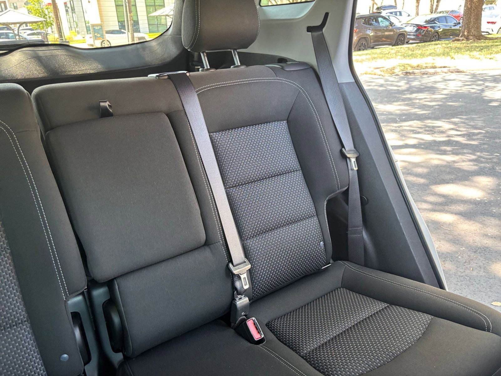 Thumbnail: 2024 GMC Terrain - 31