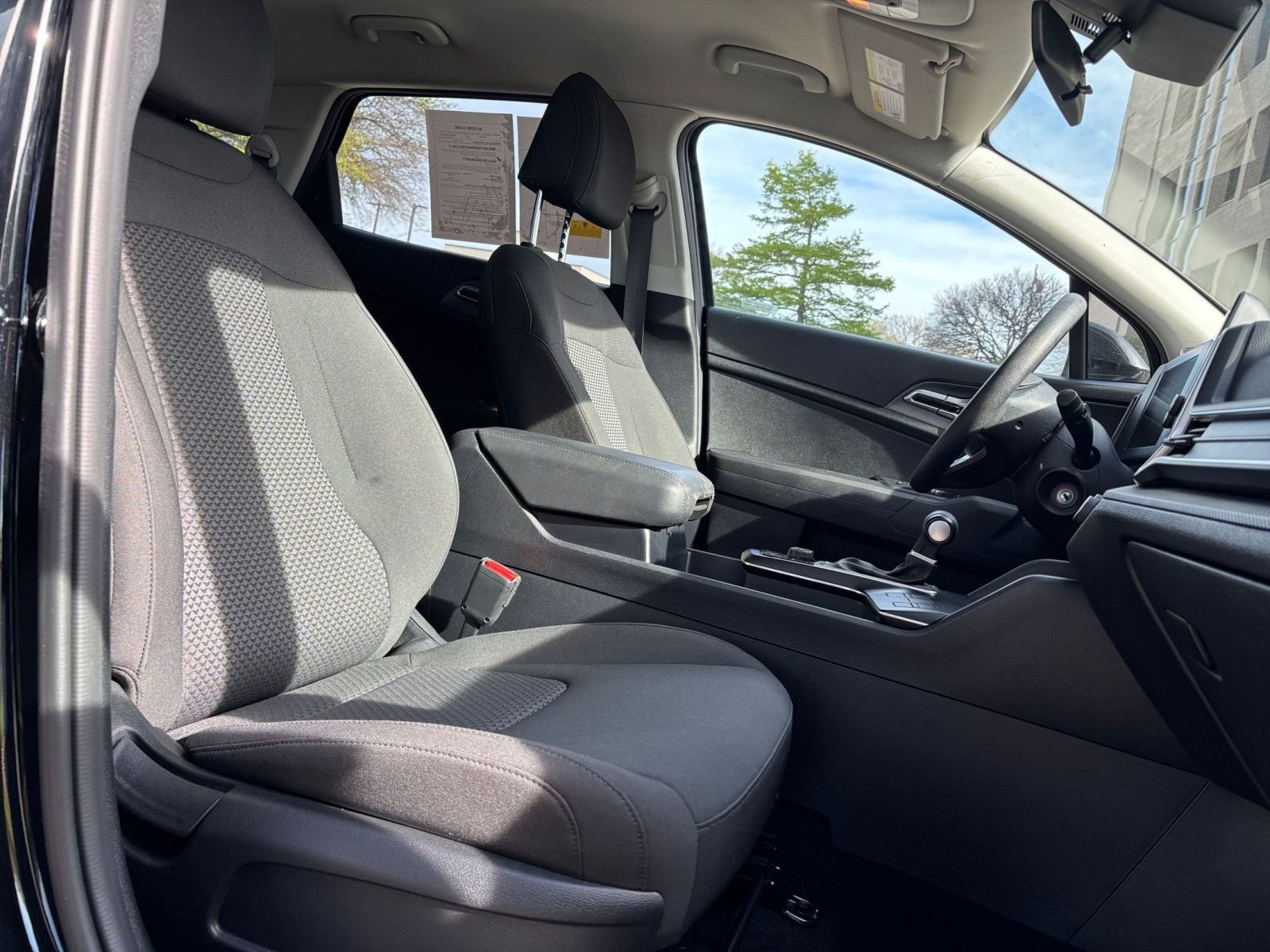 Thumbnail: 2025 Kia Sportage - 22