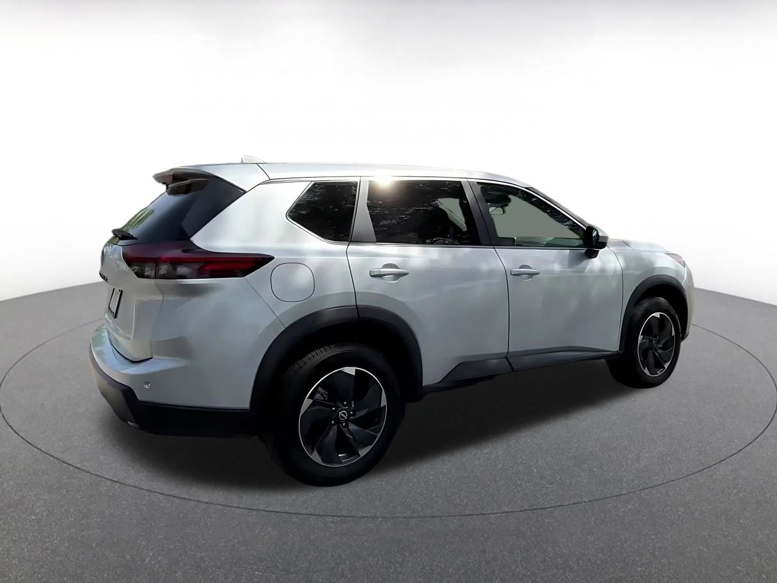 Thumbnail: 2025 Nissan Rogue - 13