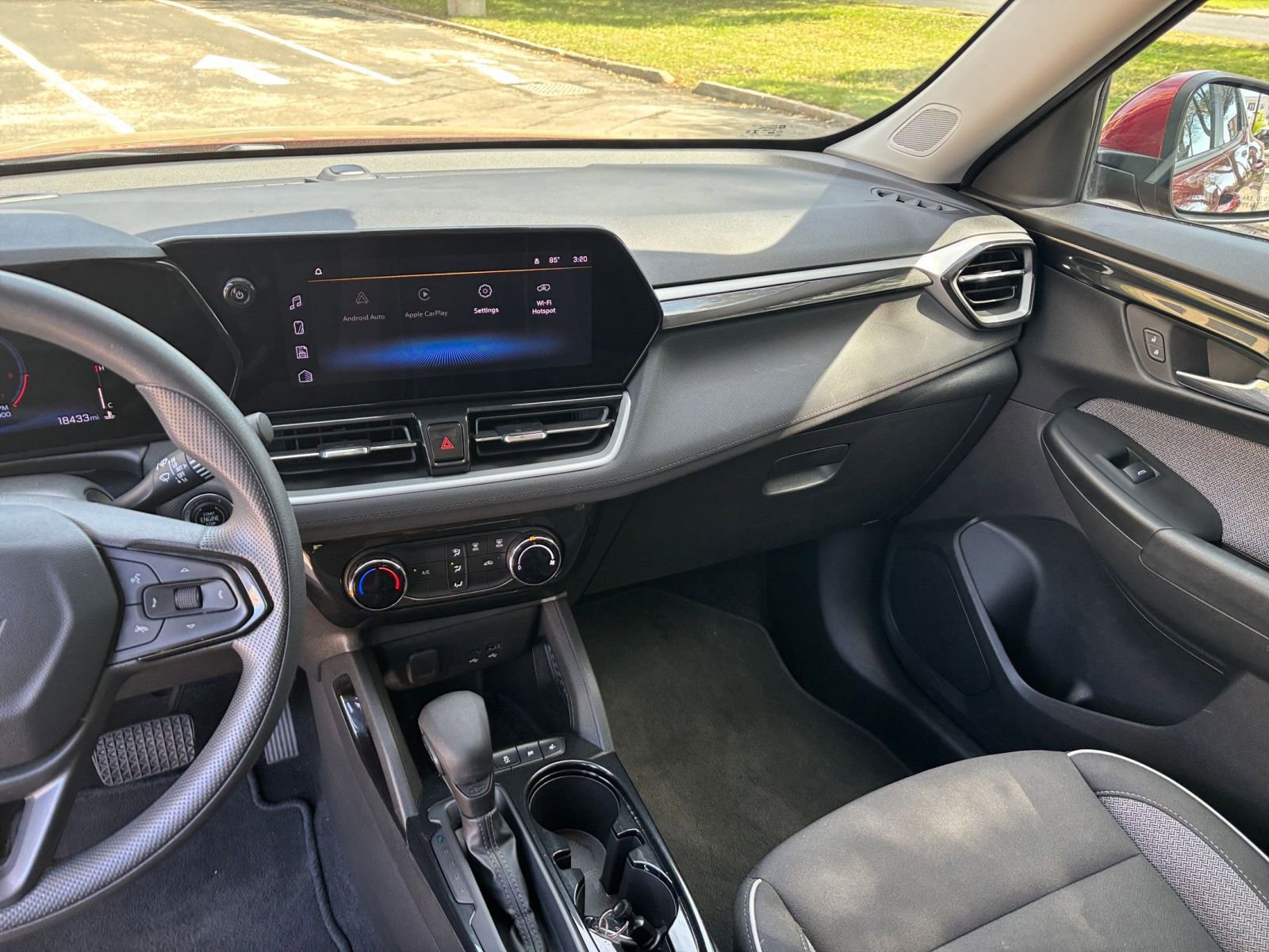 Thumbnail: 2025 Chevrolet TrailBlazer - 30