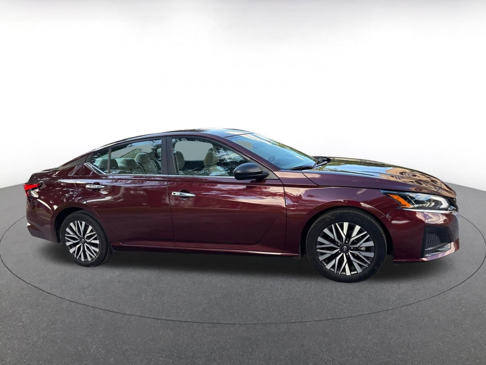 Thumbnail: 2025 Nissan Altima - 15