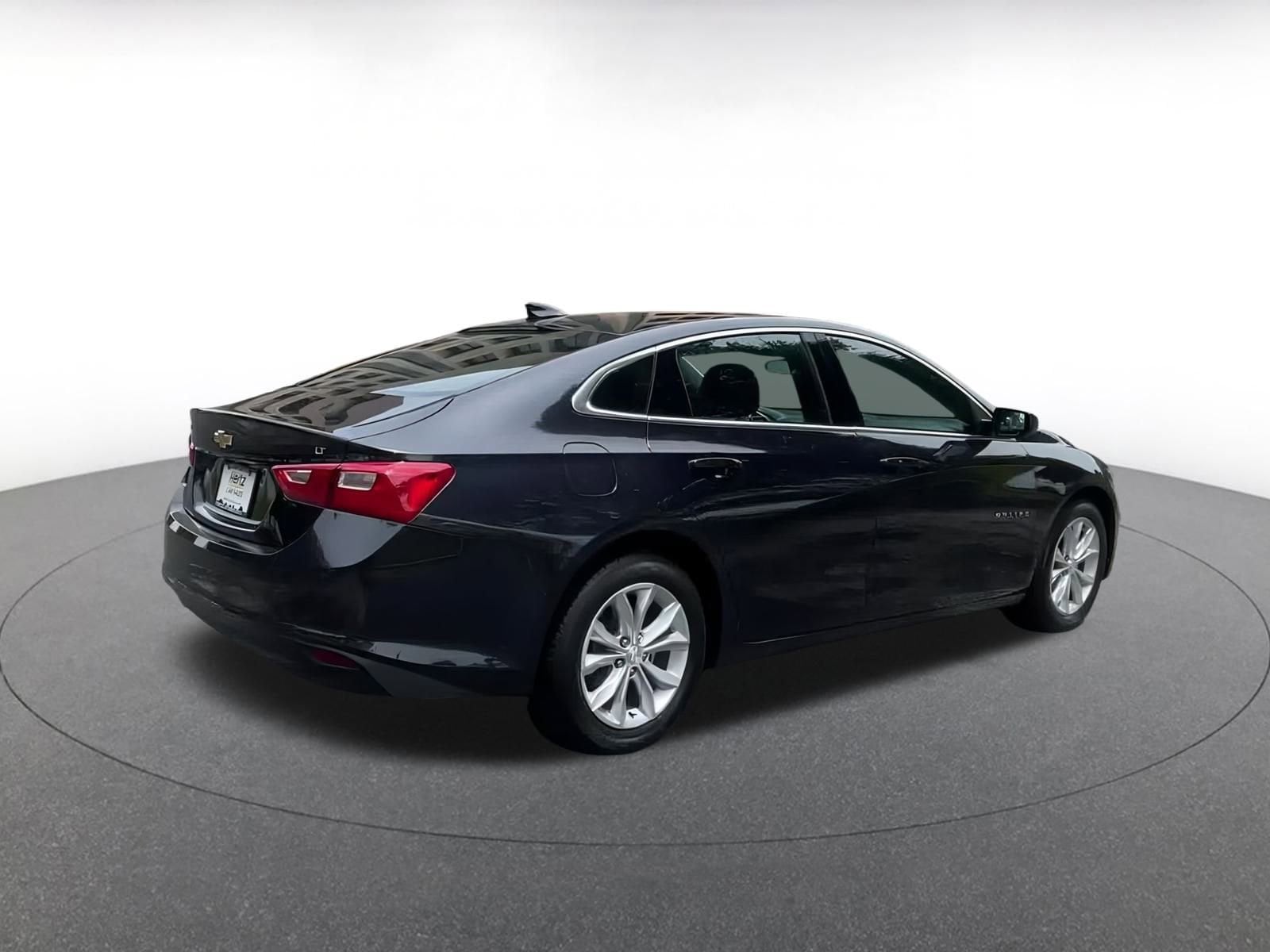 Thumbnail: 2023 Chevrolet Malibu - 13