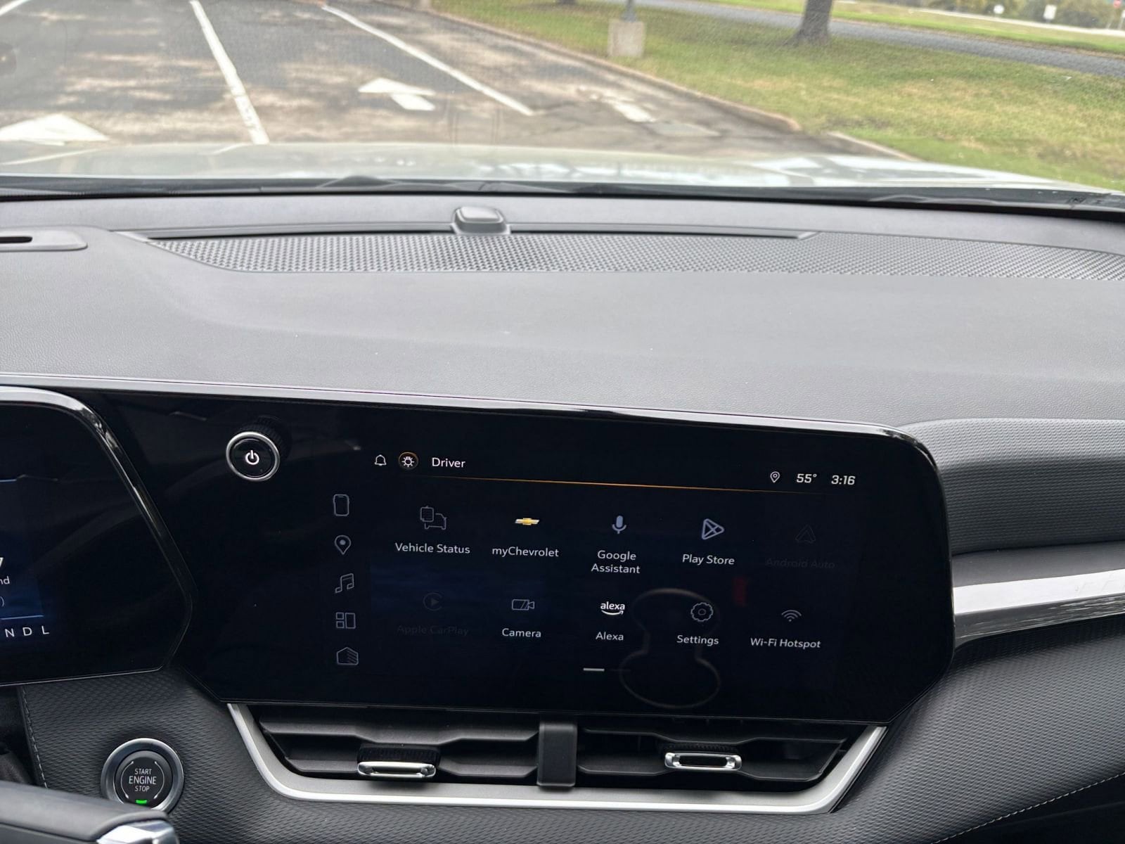 Thumbnail: 2025 Chevrolet Equinox - 17