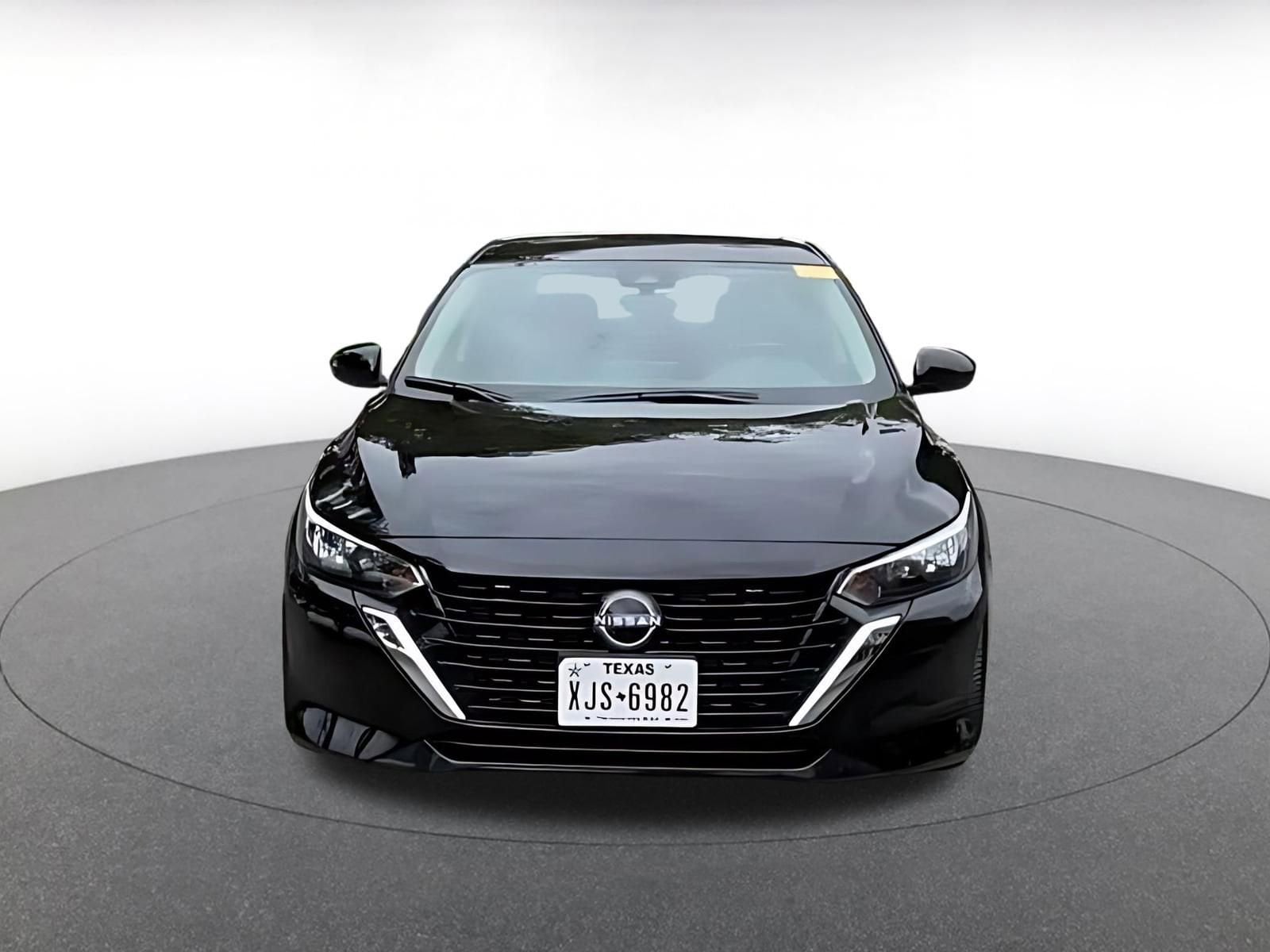 Thumbnail: 2025 Nissan Sentra - 5