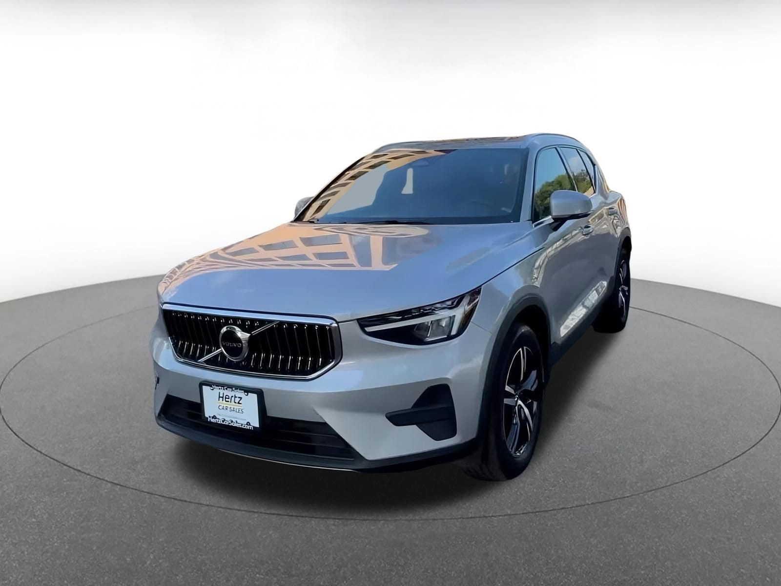 Thumbnail: 2024 Volvo XC40 - 5