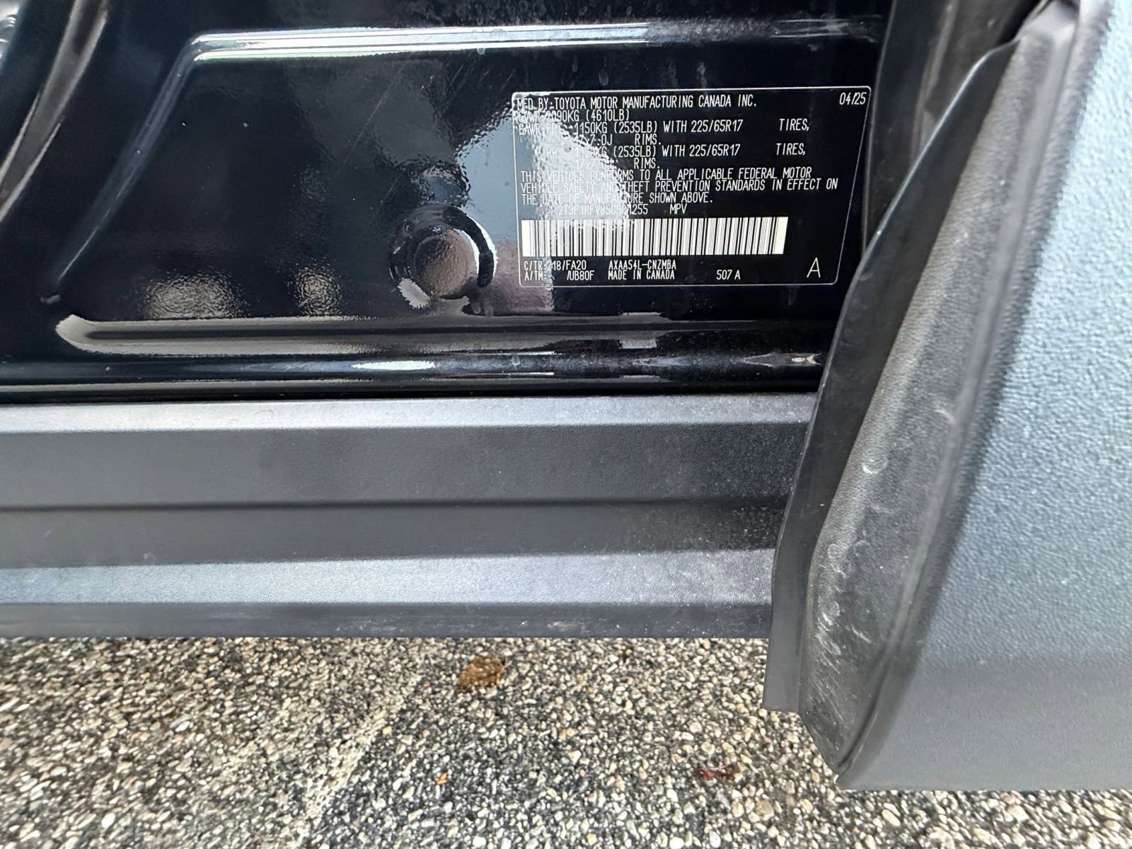 Thumbnail: 2025 Toyota RAV4 - 32