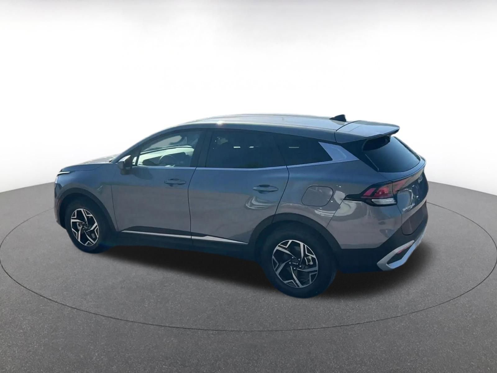 Thumbnail: 2025 Kia Sportage - 10