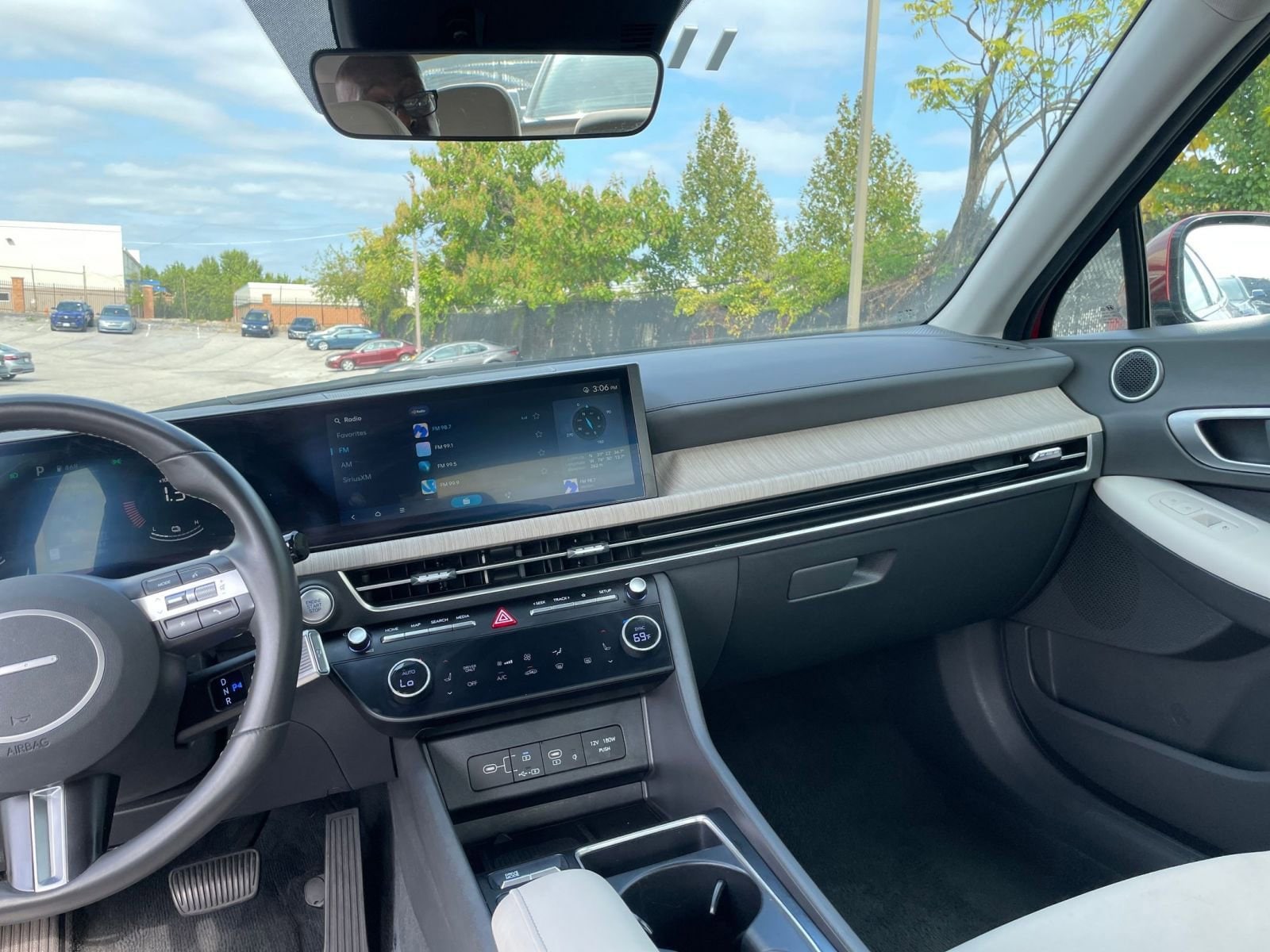 Thumbnail: 2024 Hyundai Sonata - 33