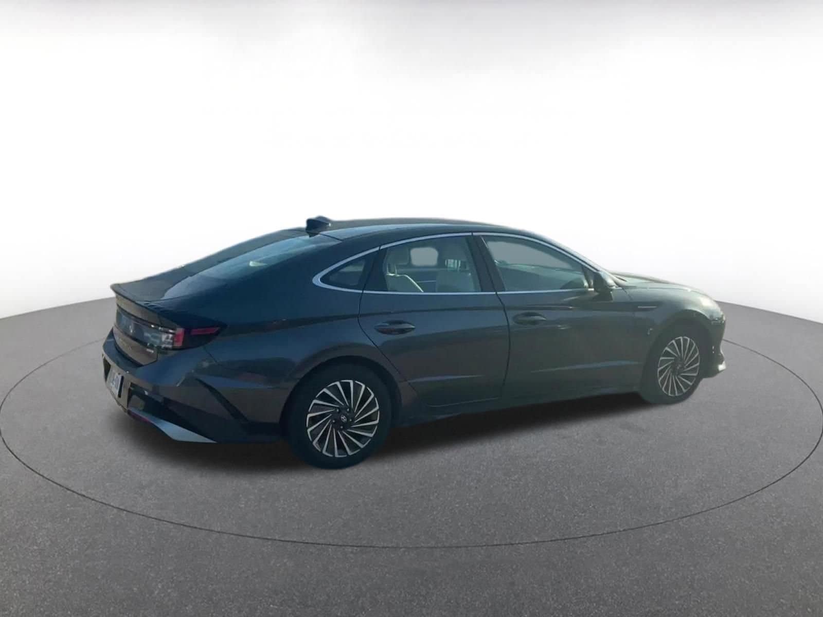 Thumbnail: 2025 Hyundai Sonata - 15