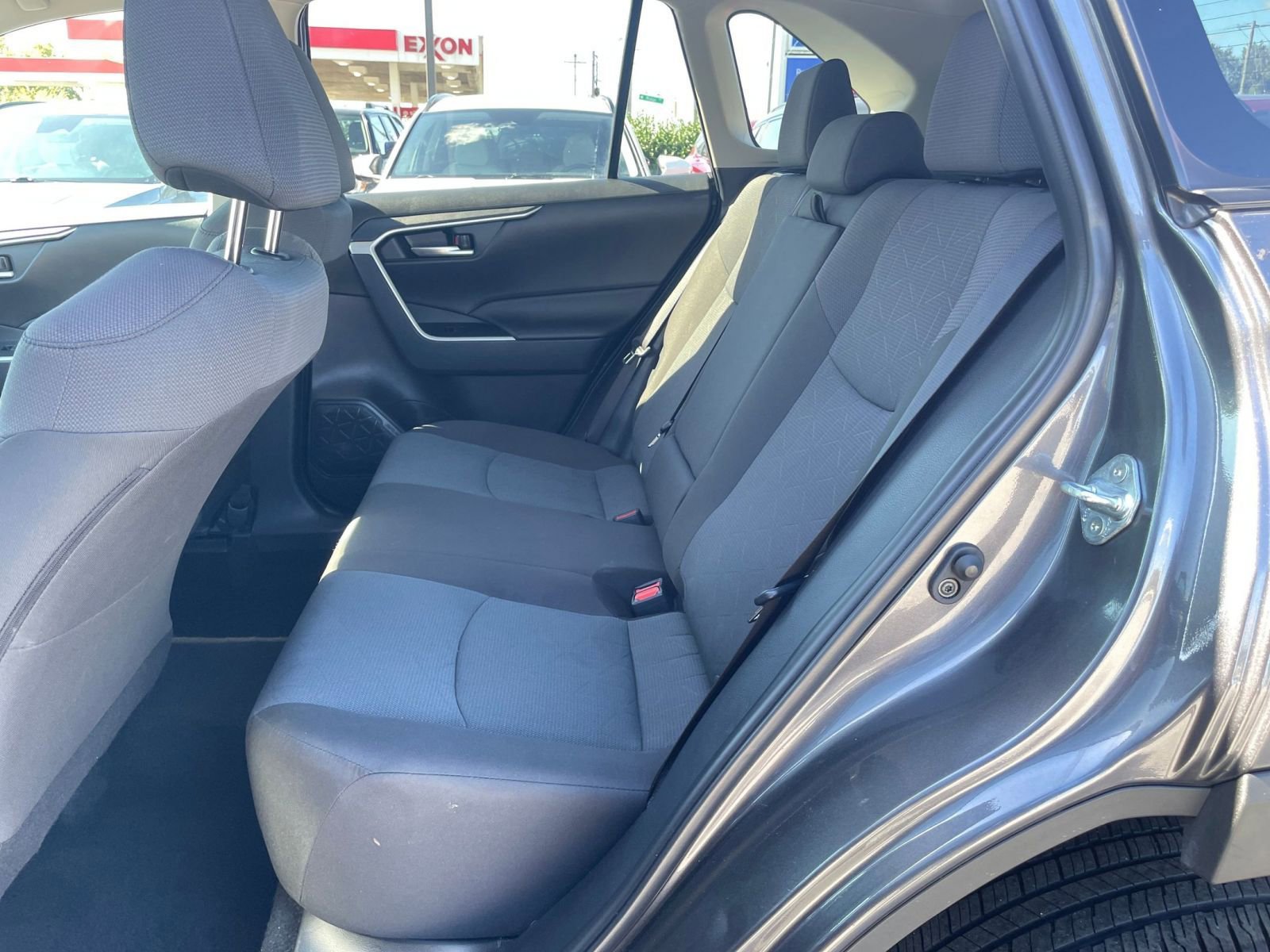 Thumbnail: 2025 Toyota RAV4 - 25