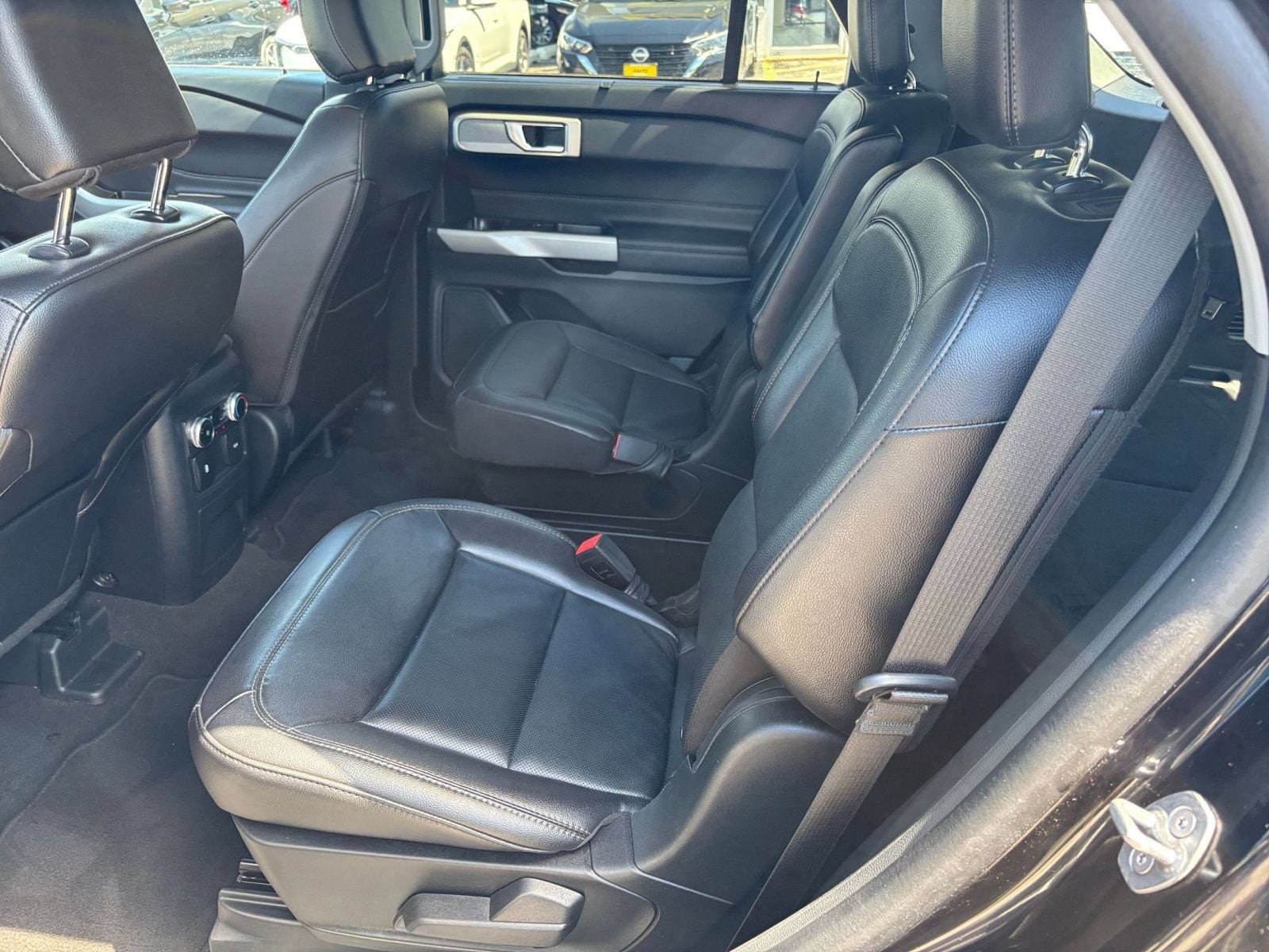 Thumbnail: 2024 Ford Explorer - 28