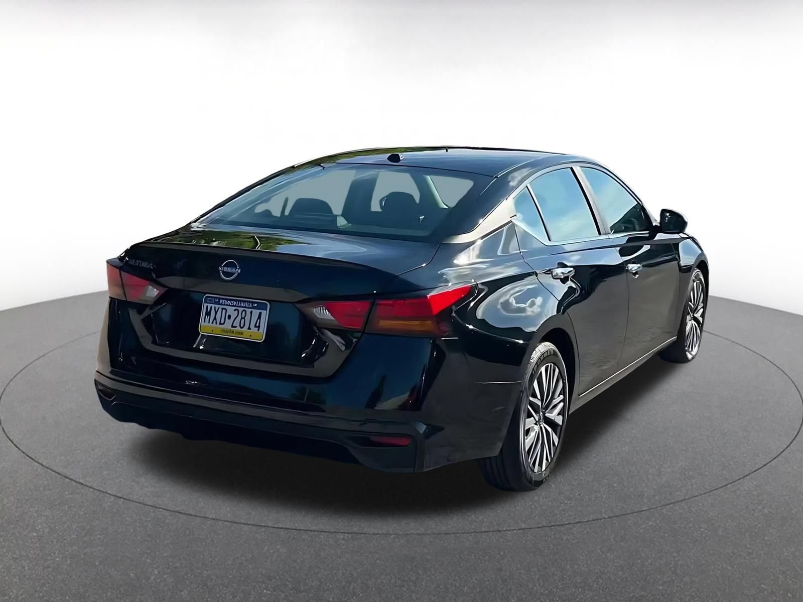 Thumbnail: 2025 Nissan Altima - 13