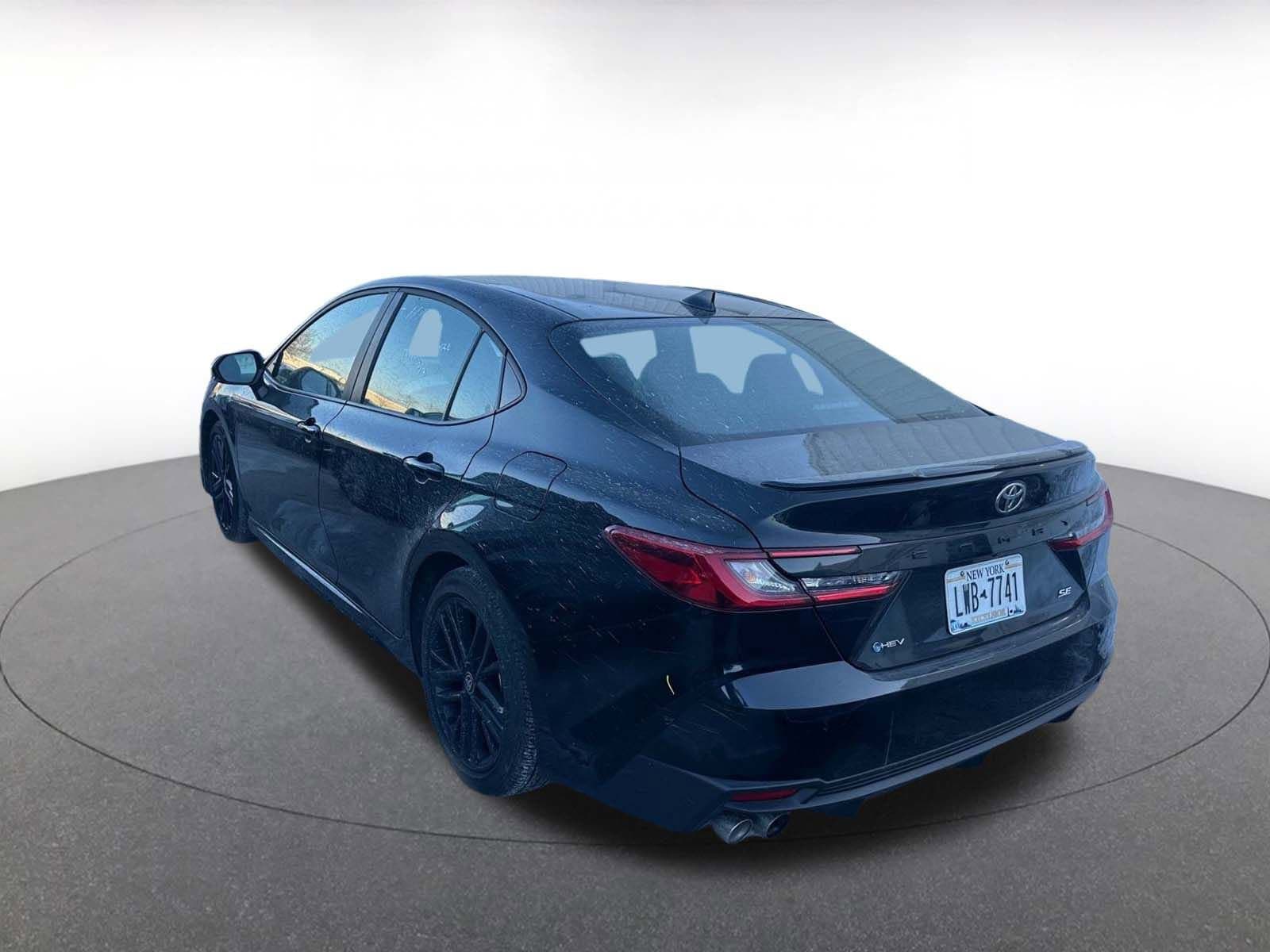 Thumbnail: 2025 Toyota Camry - 3