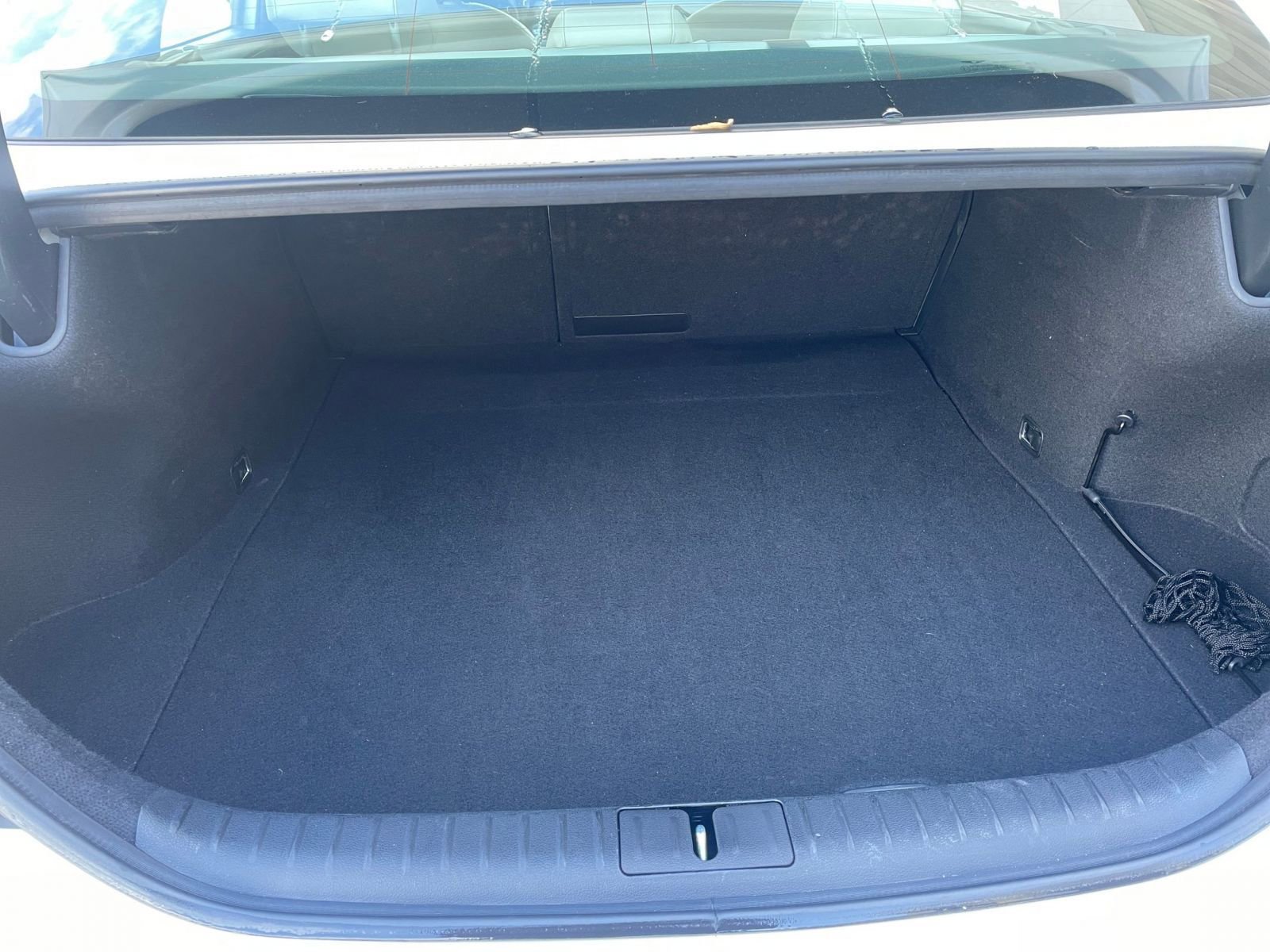 Thumbnail: 2025 Genesis G70 - 33