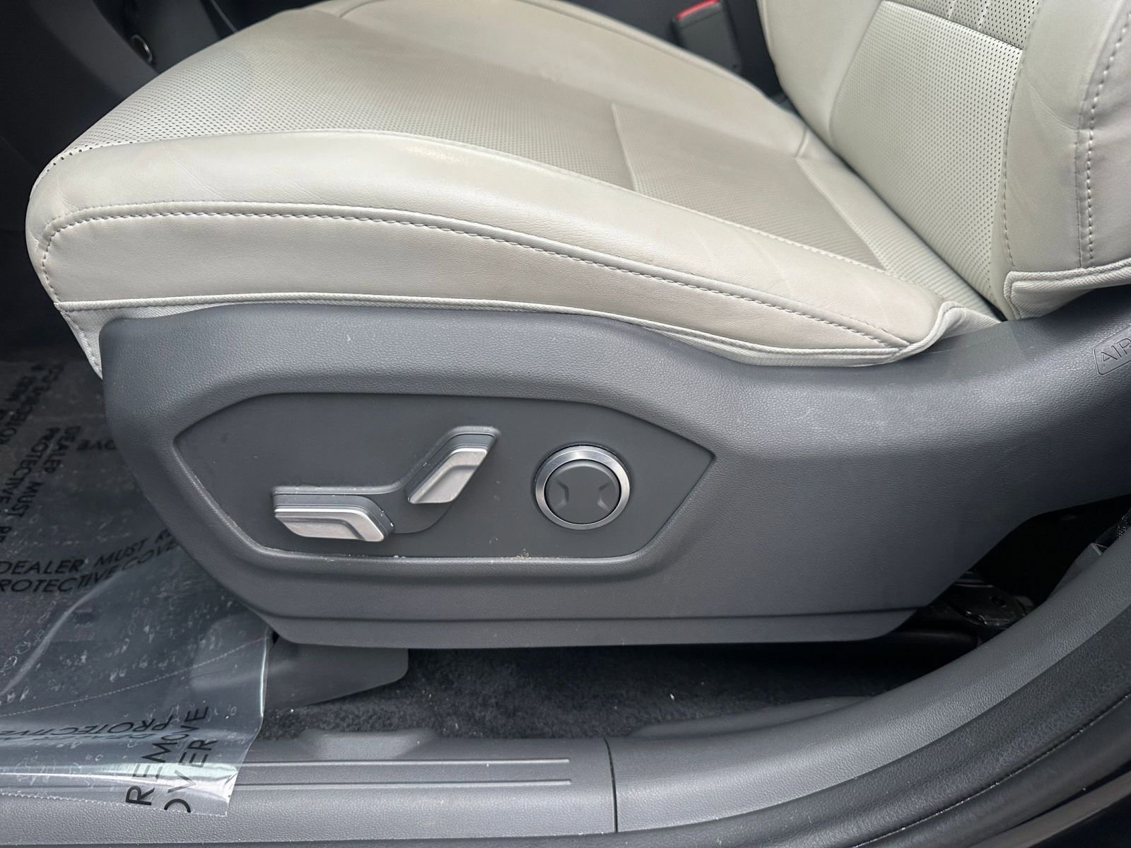 Thumbnail: 2025 Hyundai Santa Fe - 24