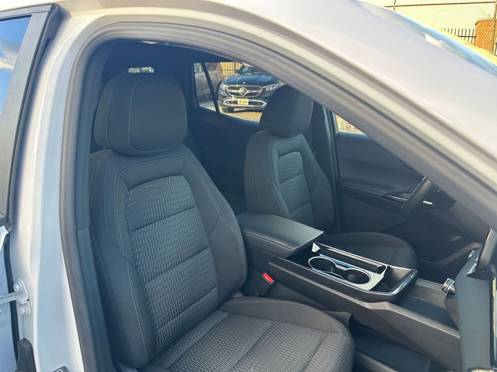 Thumbnail: 2025 Chevrolet Equinox - 35