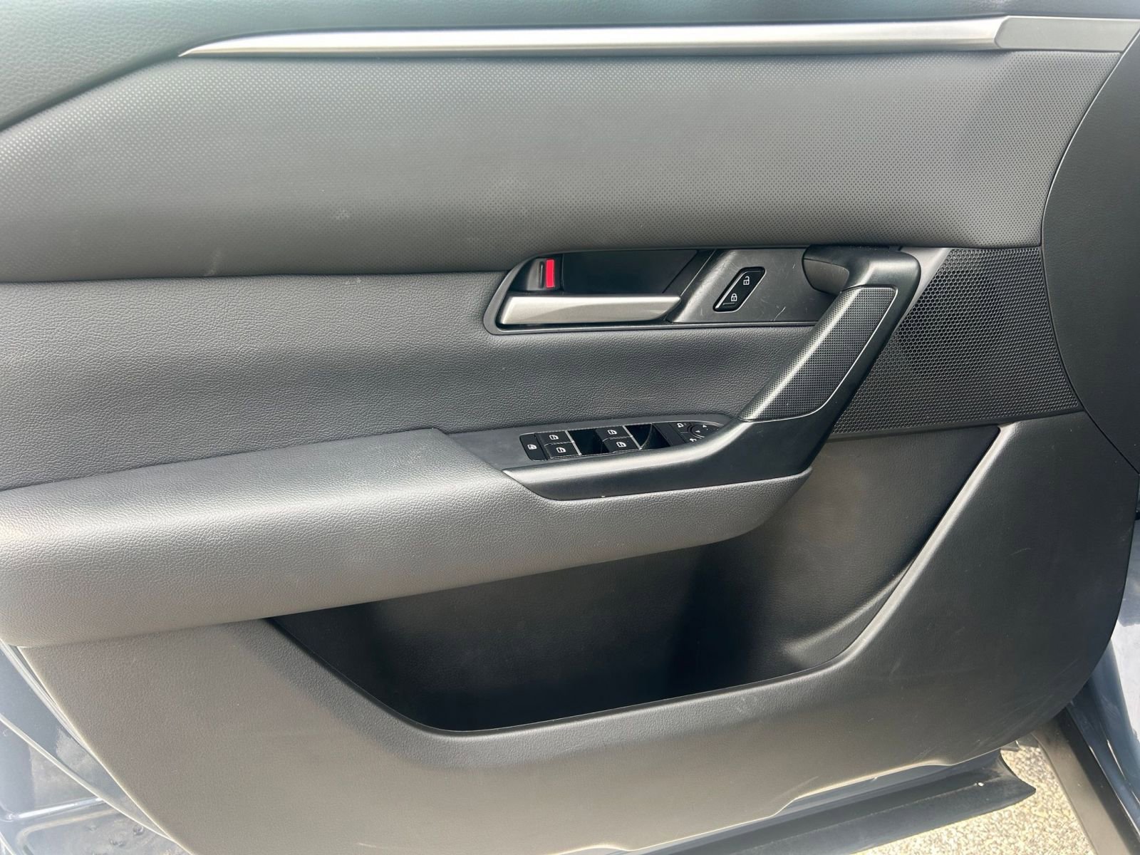 Thumbnail: 2025 Mazda CX-50 - 20