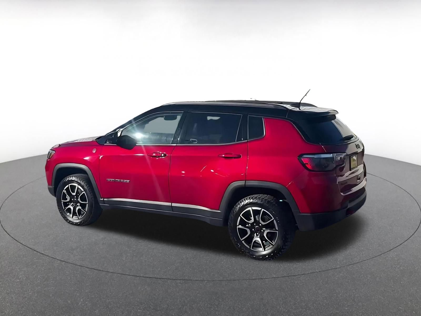 Thumbnail: 2025 Jeep Compass - 9