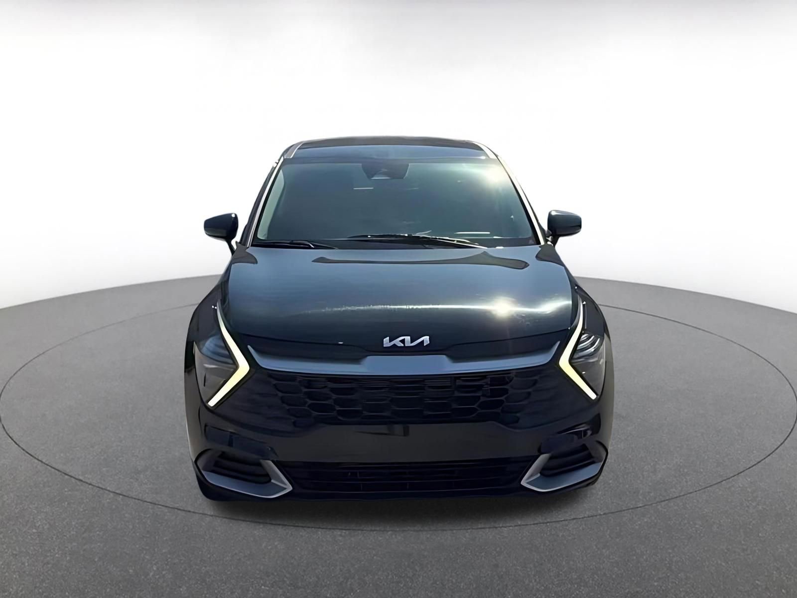 Thumbnail: 2025 Kia Sportage - 4