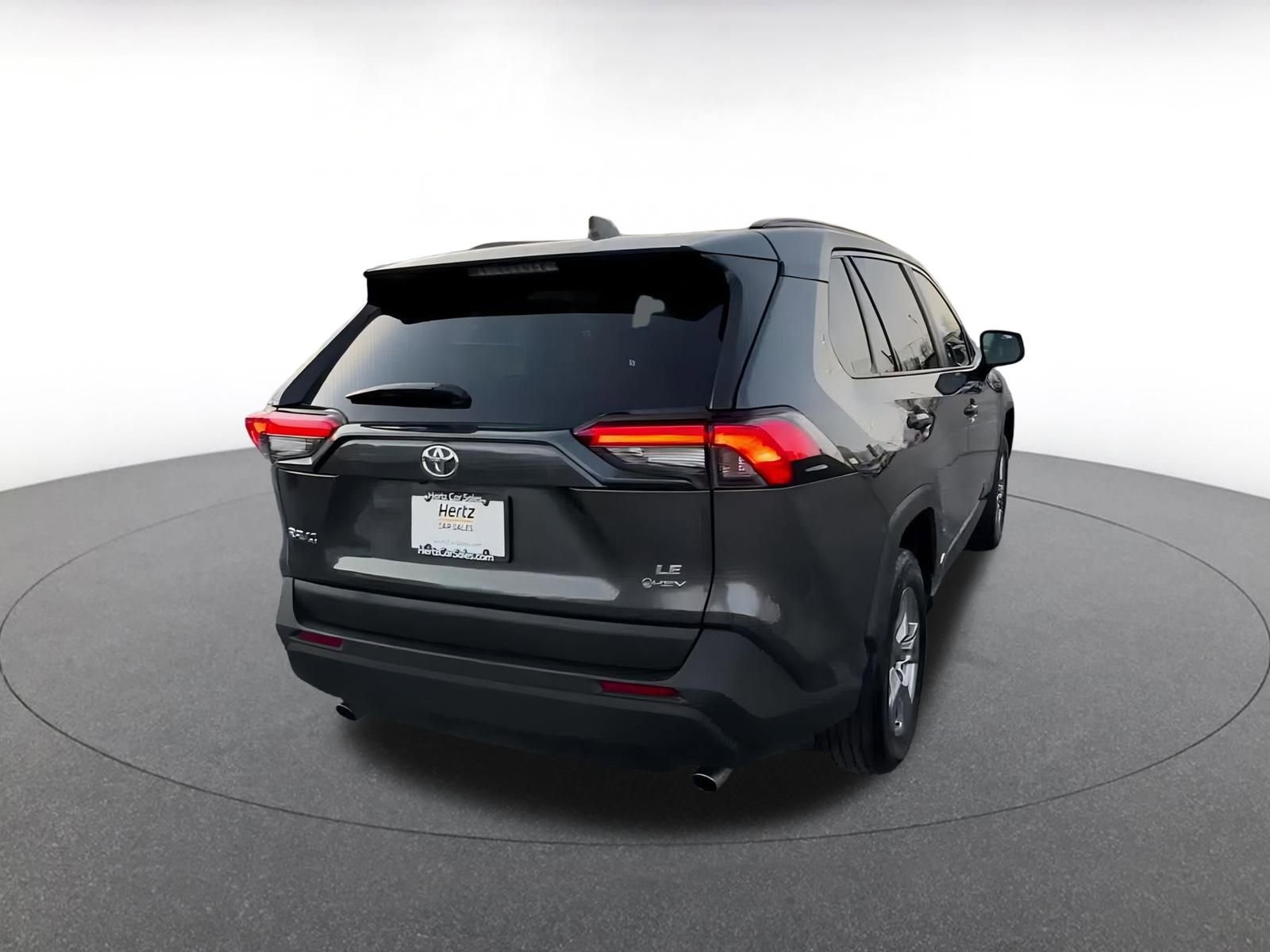 Thumbnail: 2025 Toyota RAV4 - 14