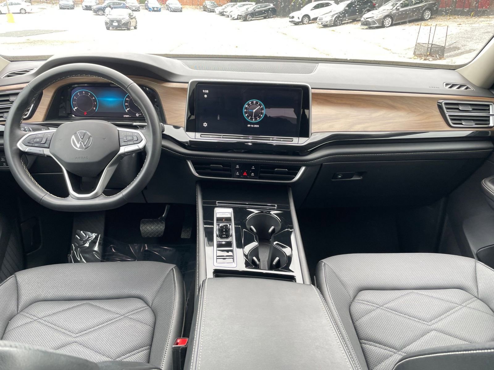 Thumbnail: 2024 Volkswagen Atlas - 34