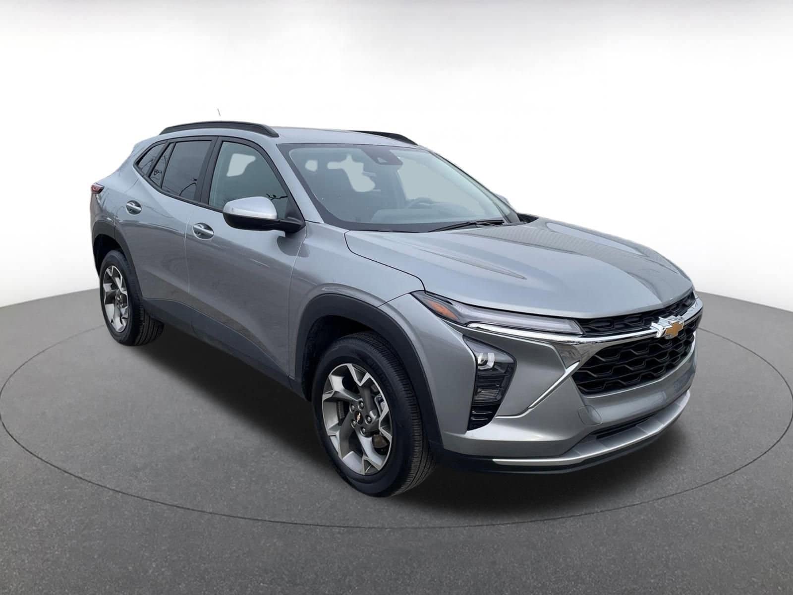 Thumbnail: 2025 Chevrolet Trax - 1