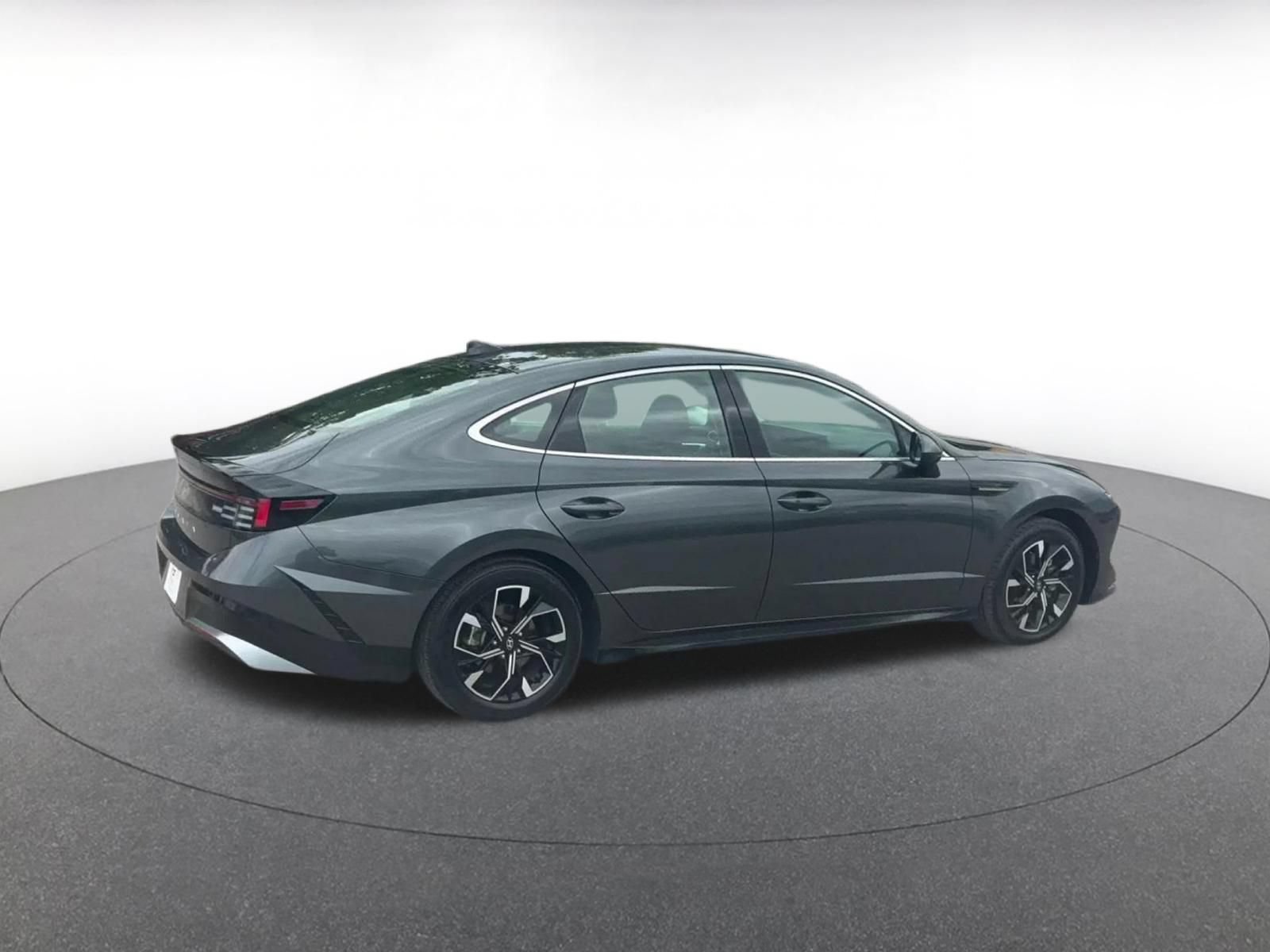 Thumbnail: 2025 Hyundai Sonata - 14