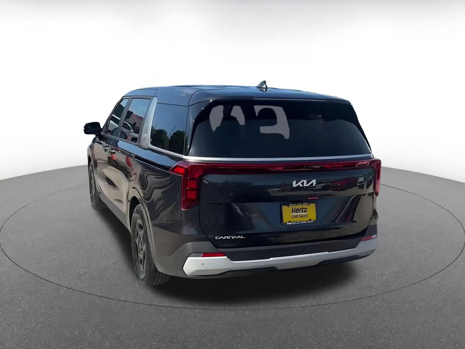 Thumbnail: 2026 Kia Carnival - 10