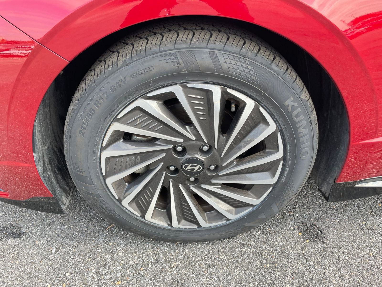 Thumbnail: 2024 Hyundai Sonata - 28