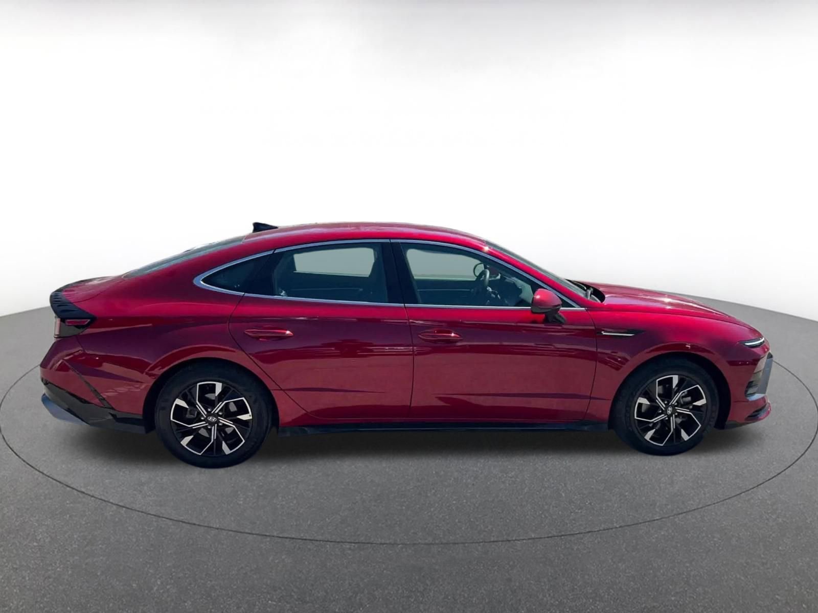 Thumbnail: 2025 Hyundai Sonata - 16