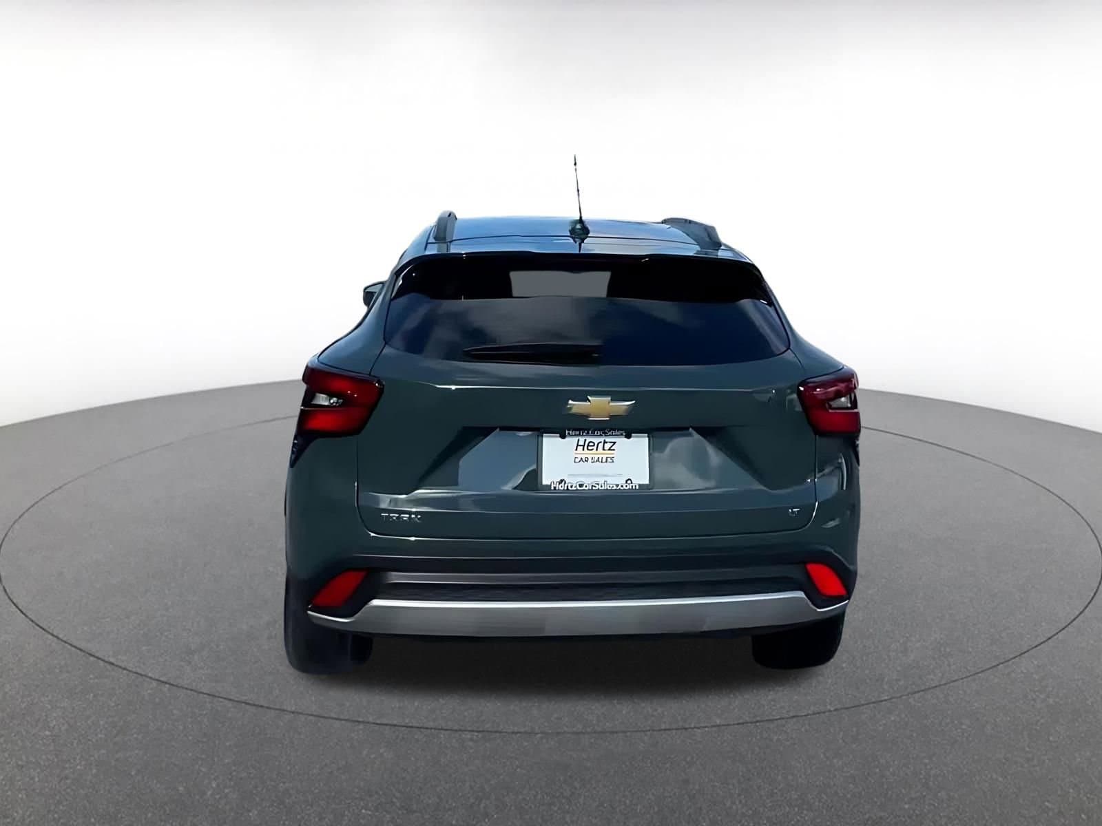 Thumbnail: 2025 Chevrolet Trax - 12