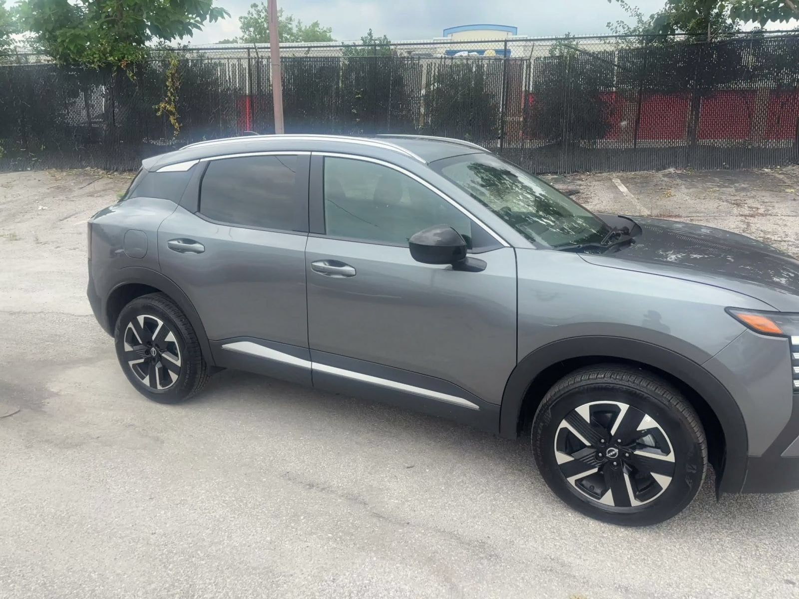 Thumbnail: 2026 Nissan Kicks - 2