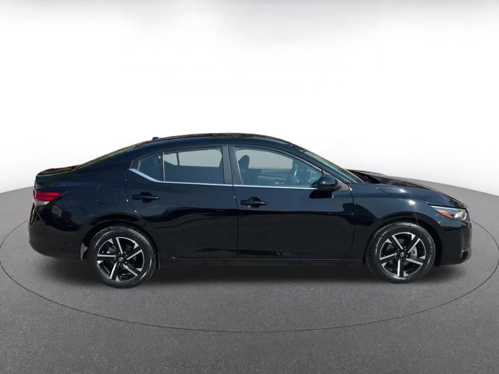 Thumbnail: 2025 Nissan Sentra - 15