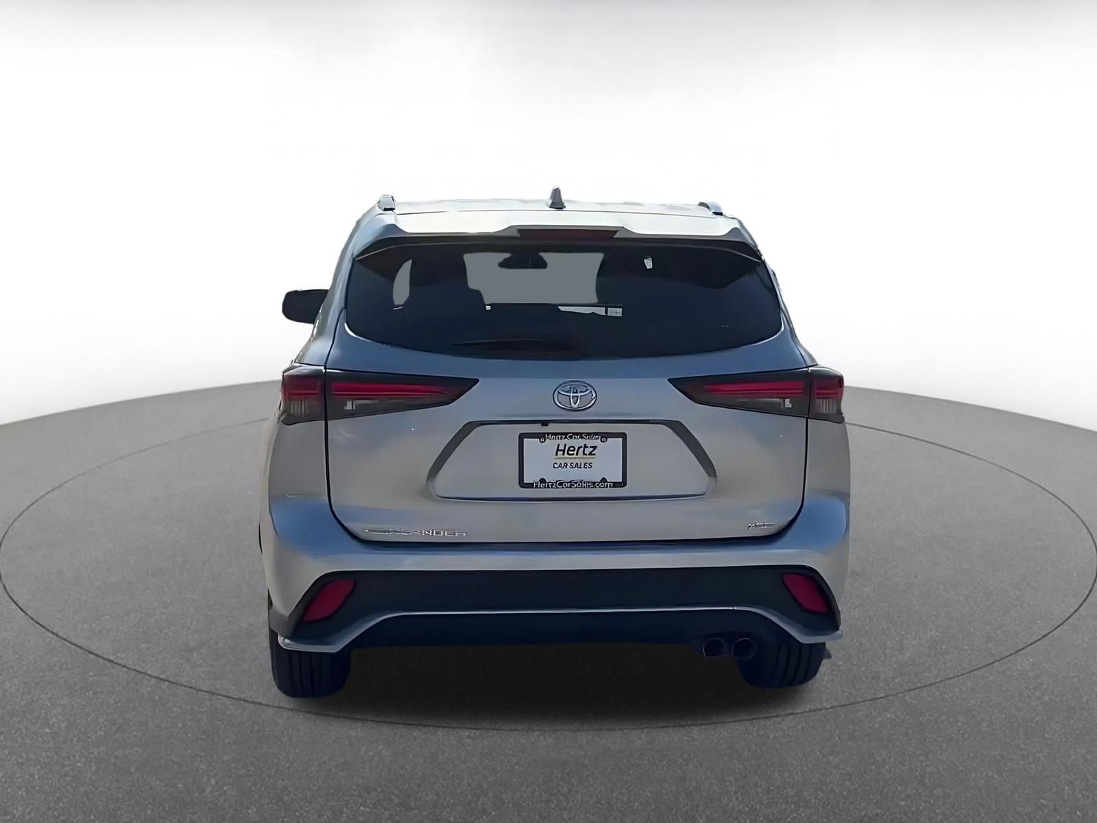 Thumbnail: 2024 Toyota Highlander - 12