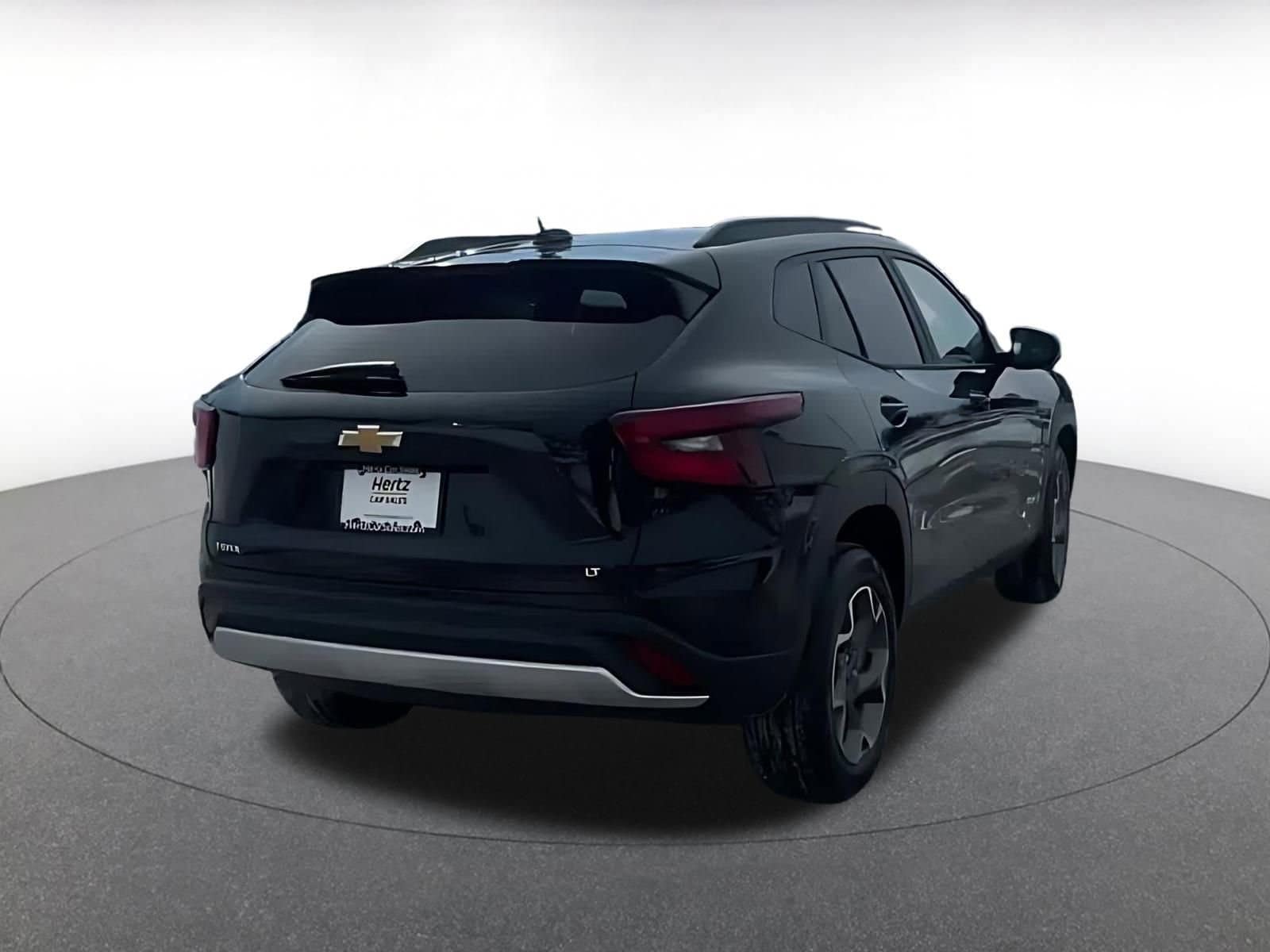 Thumbnail: 2025 Chevrolet Trax - 14