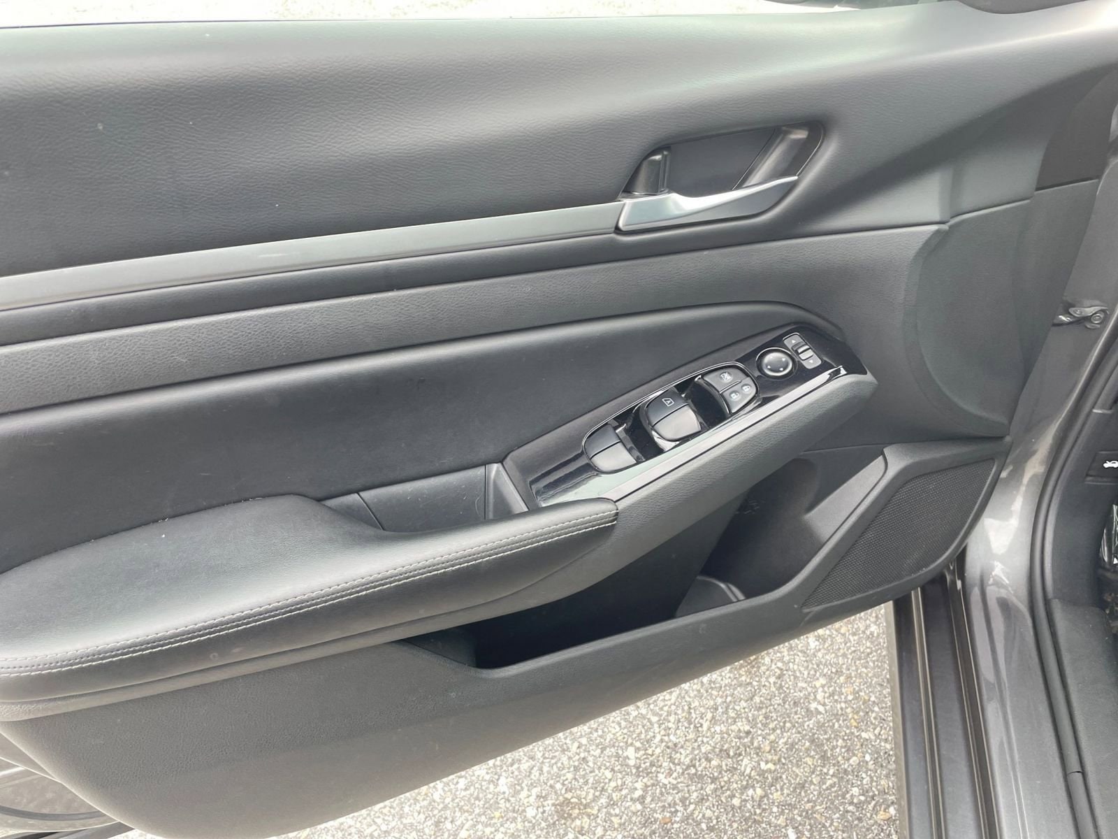 Thumbnail: 2023 Nissan Altima - 20