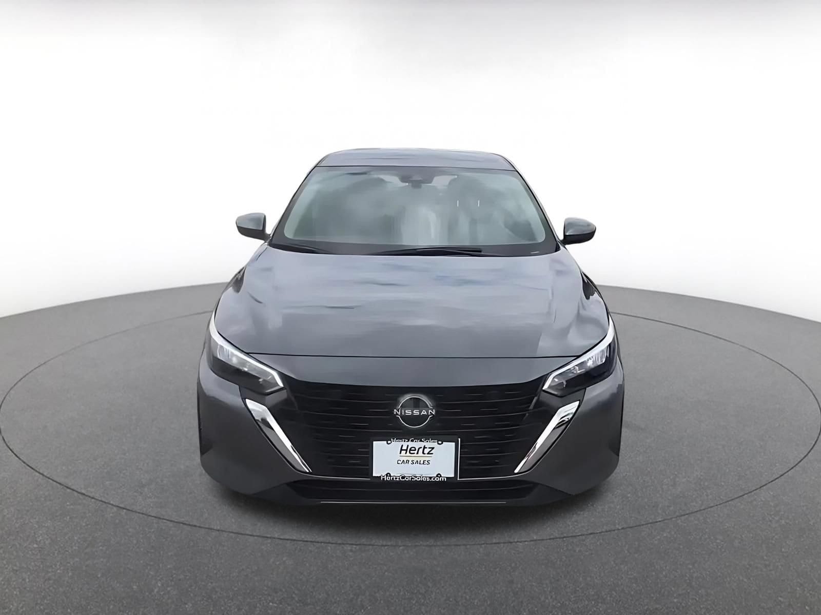 Thumbnail: 2025 Nissan Sentra - 4