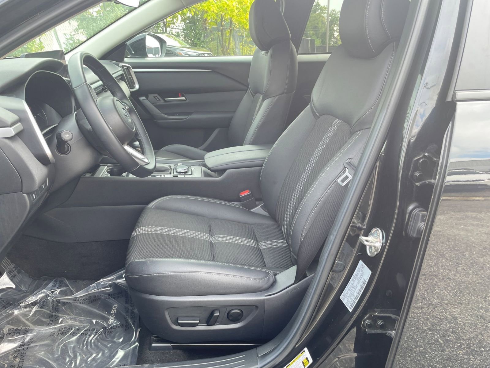 Thumbnail: 2025 Mazda CX-50 - 27