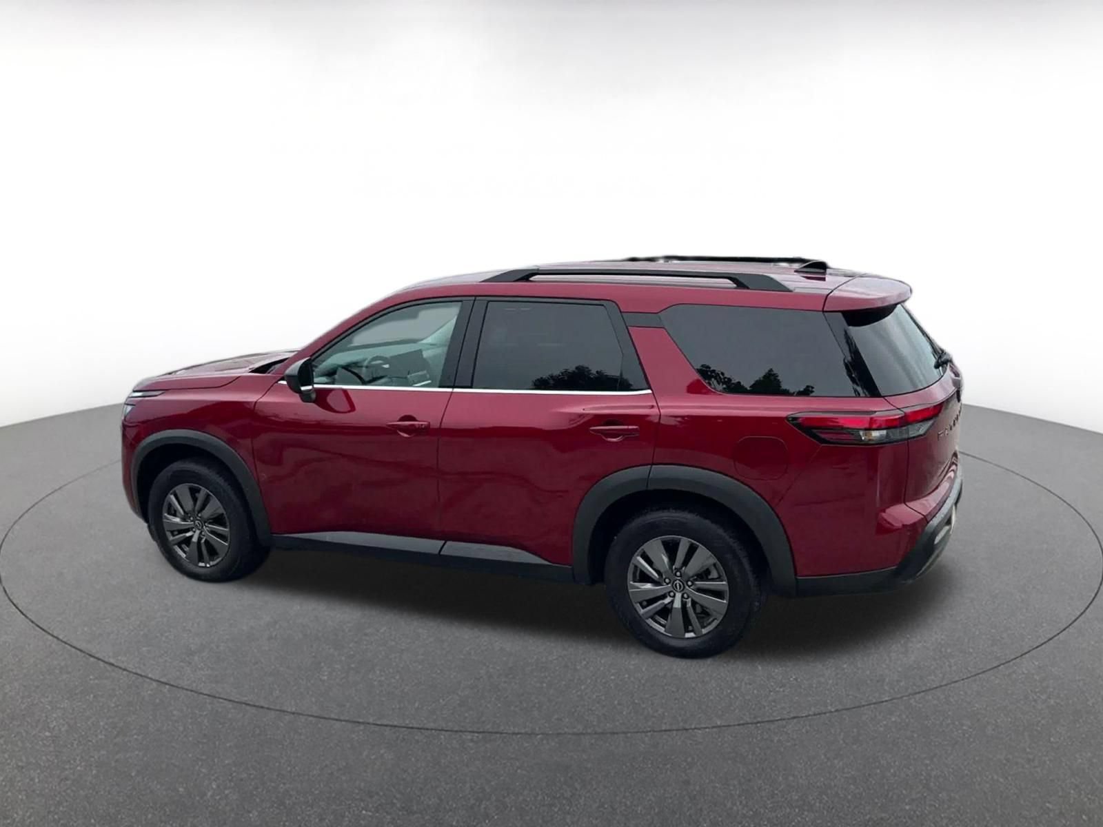 Thumbnail: 2026 Nissan Pathfinder - 9