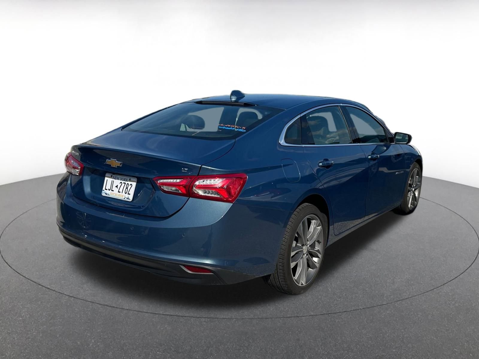 Thumbnail: 2024 Chevrolet Malibu - 6