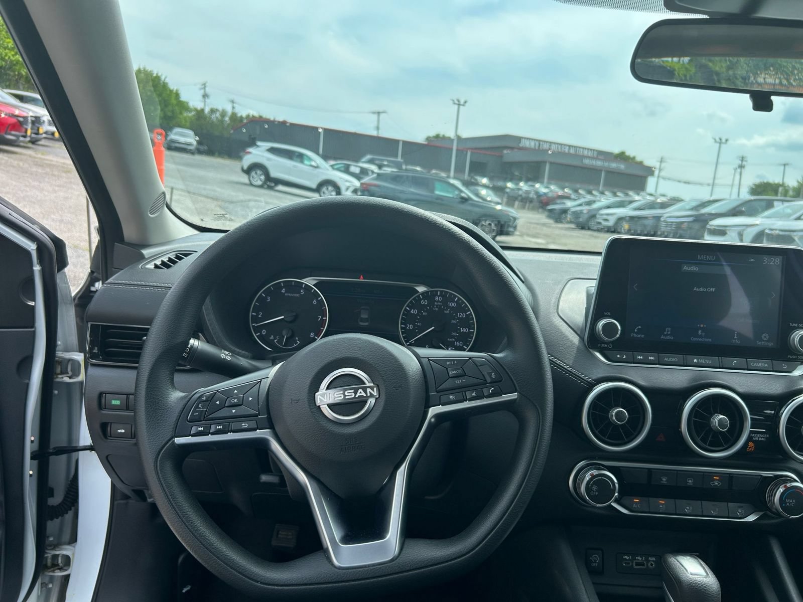 Thumbnail: 2025 Nissan Sentra - 29