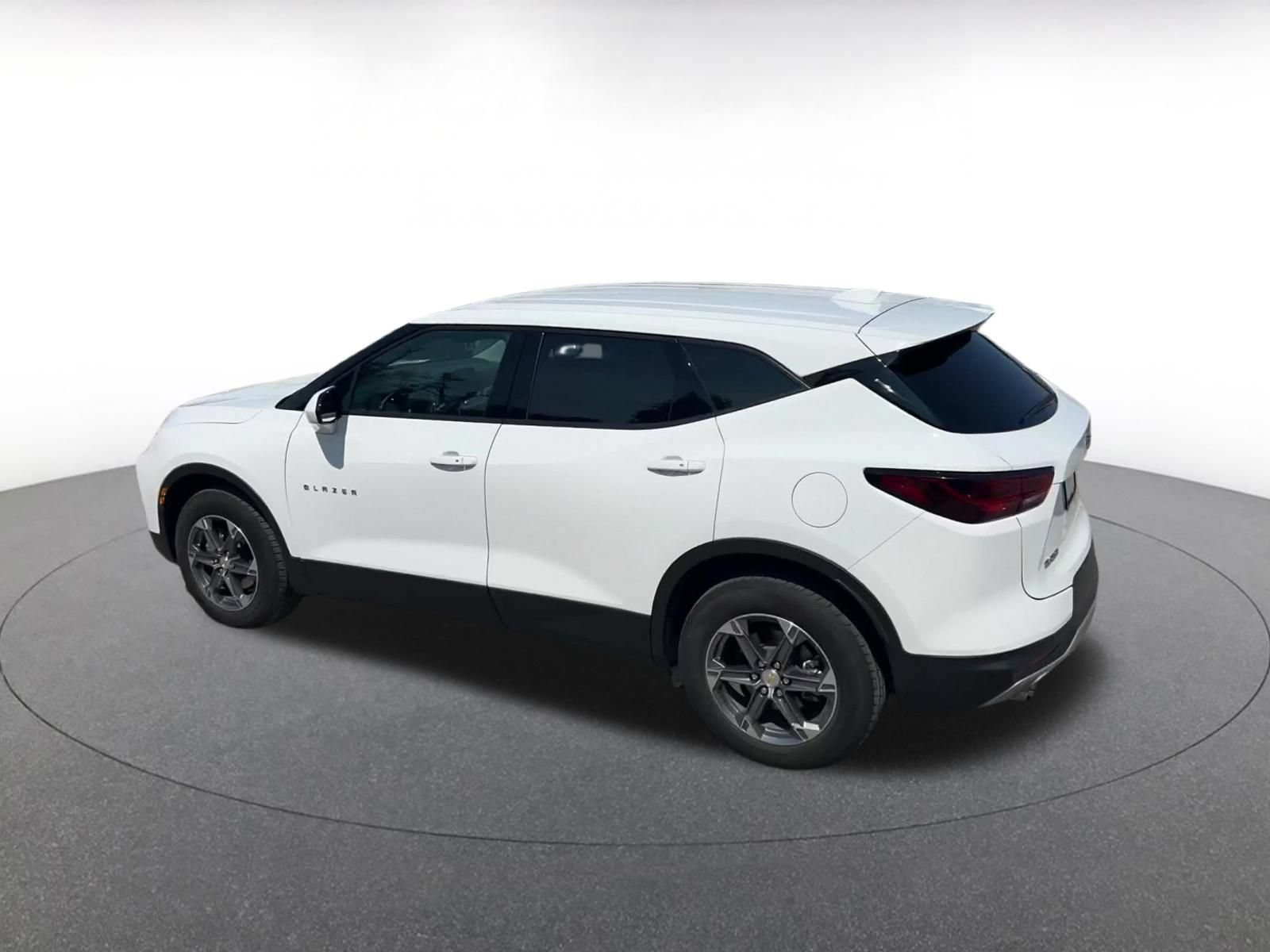 Thumbnail: 2025 Chevrolet Blazer - 10