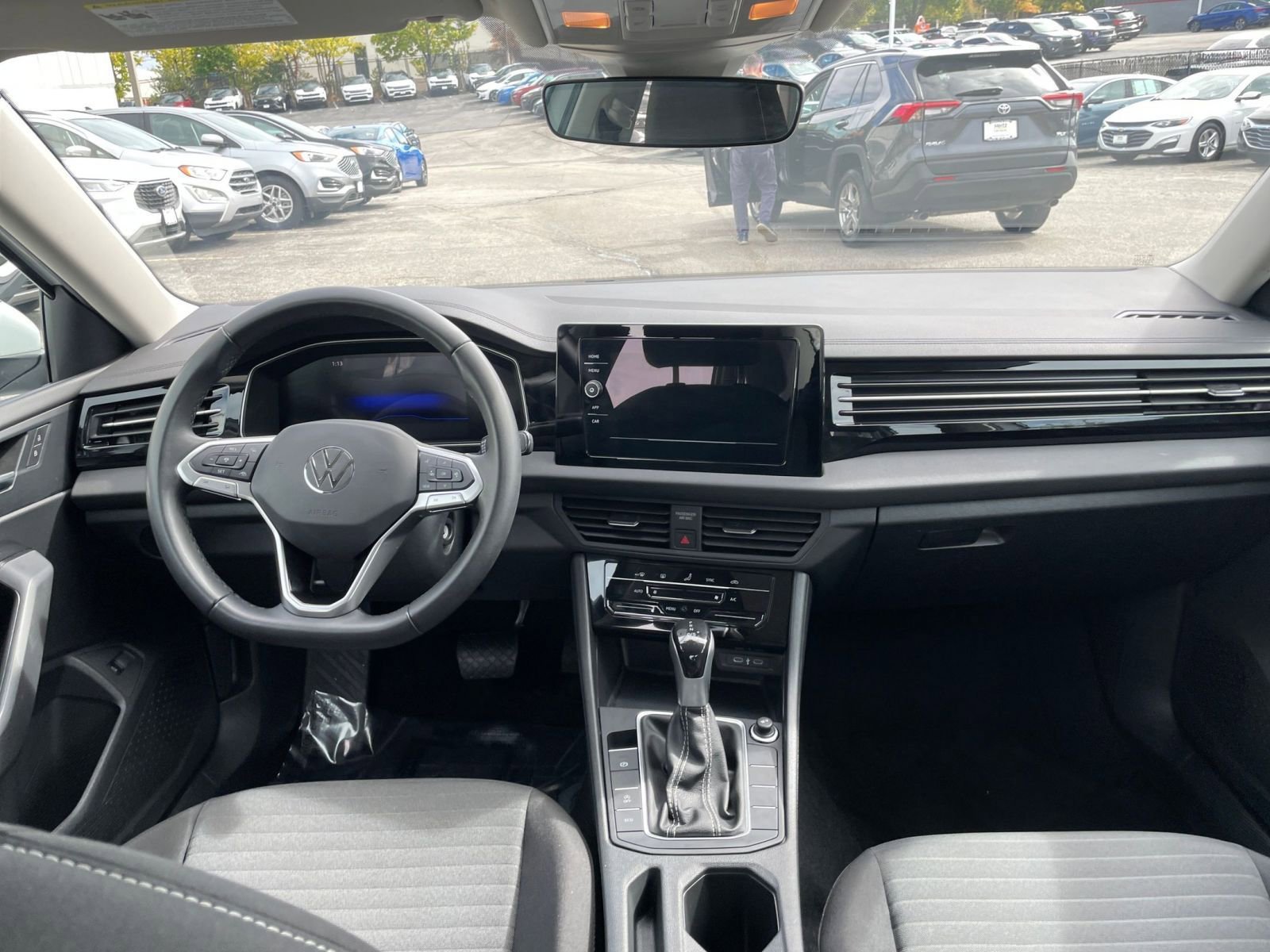 Thumbnail: 2025 Volkswagen Jetta - 31
