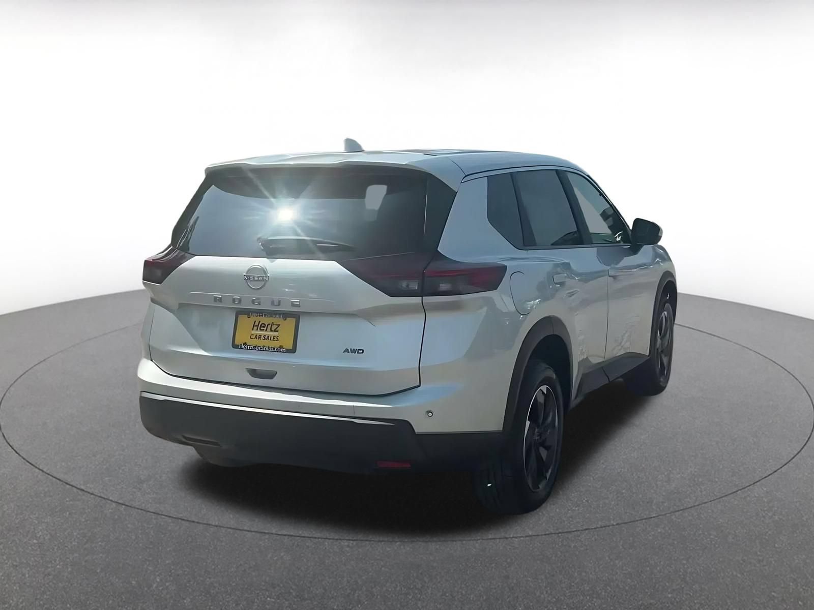 Thumbnail: 2025 Nissan Rogue - 15