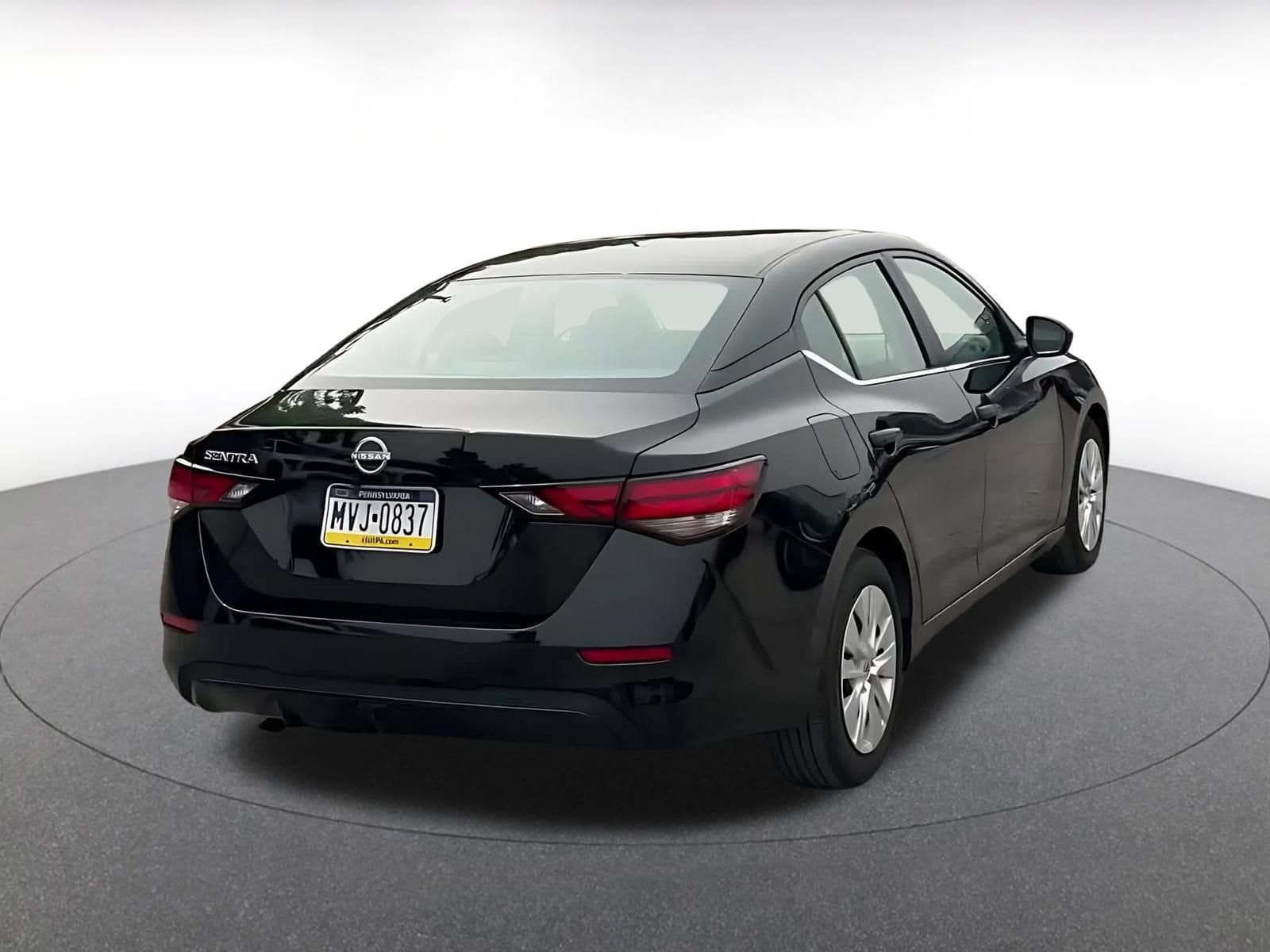 2025 Nissan Sentra S - Photo 14